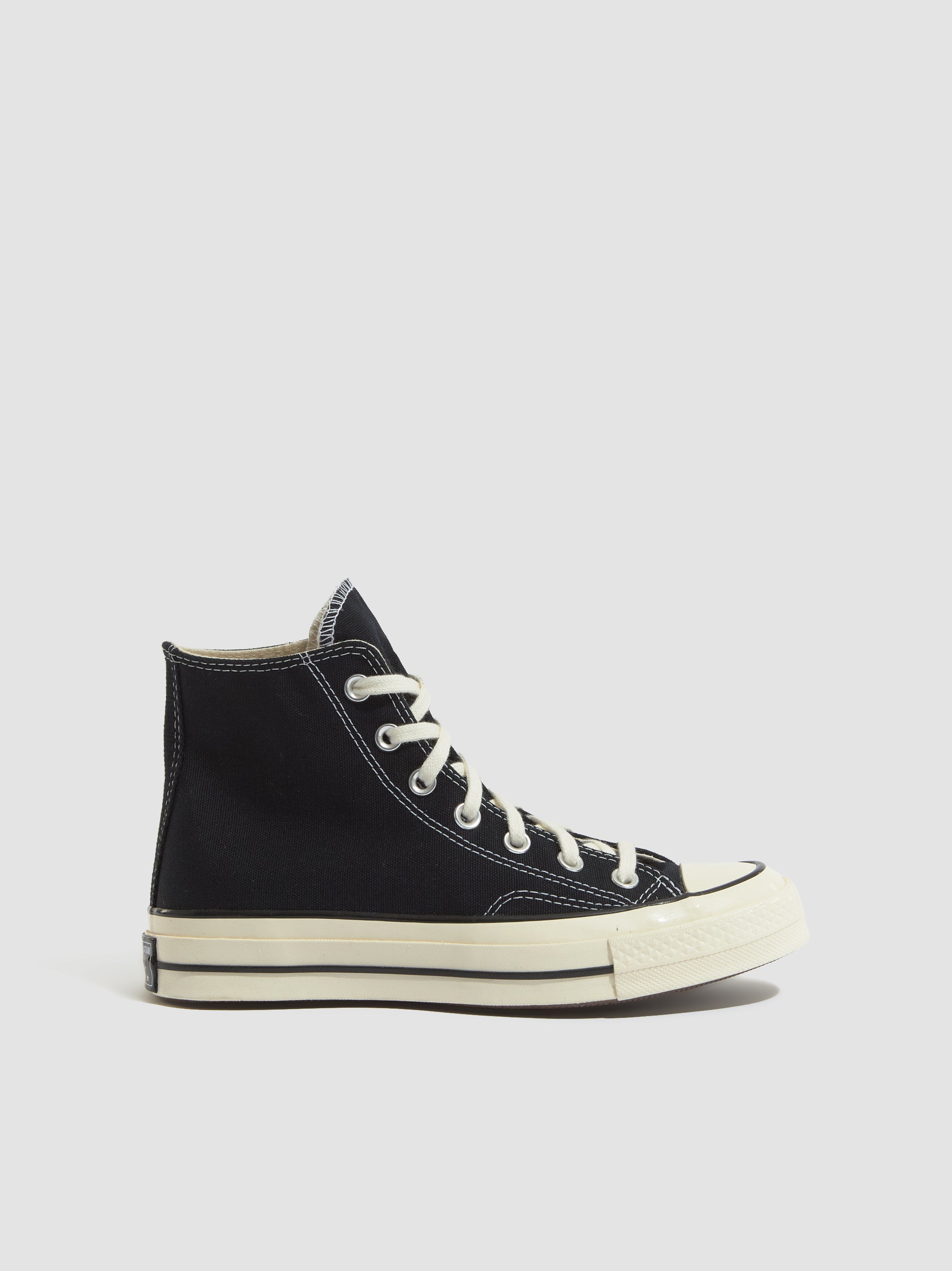 Chuck 70 Hi Sneaker in Black & White