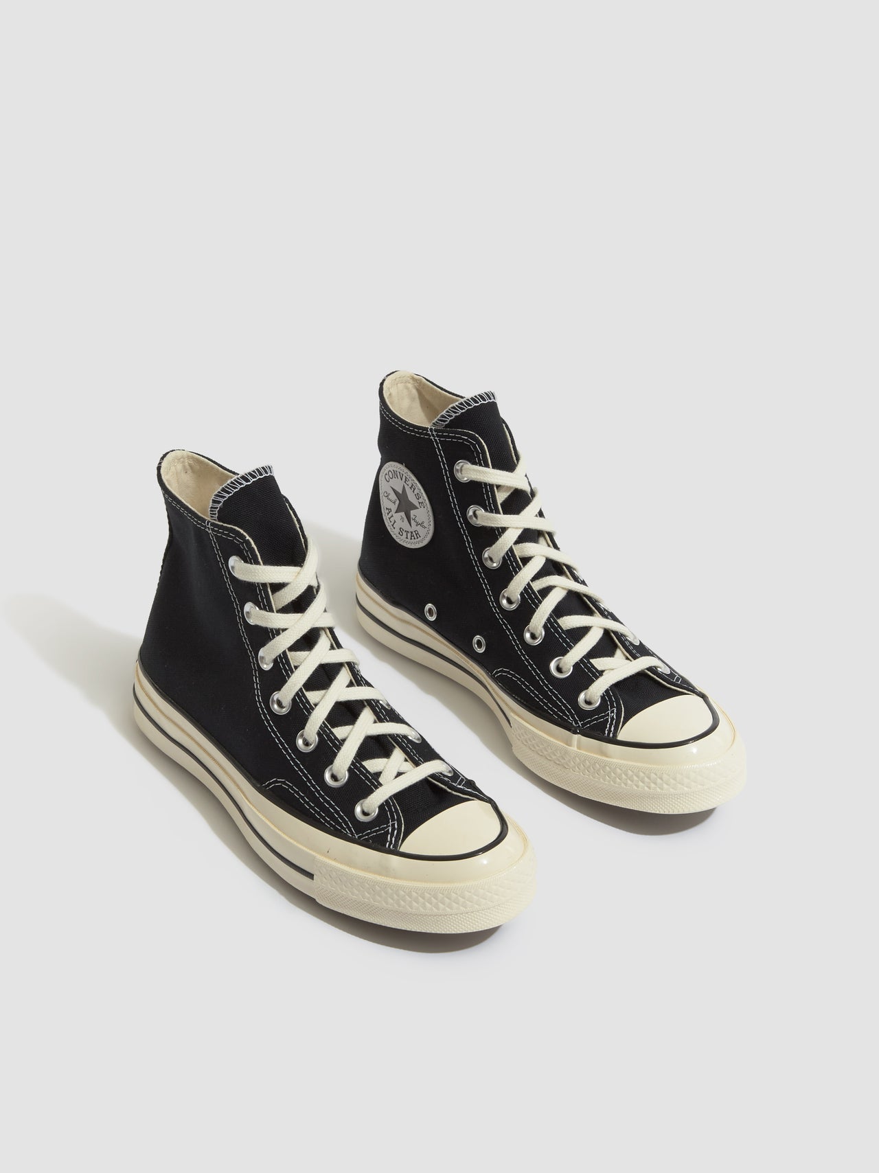 Chuck 70 Hi Sneaker in Black & White