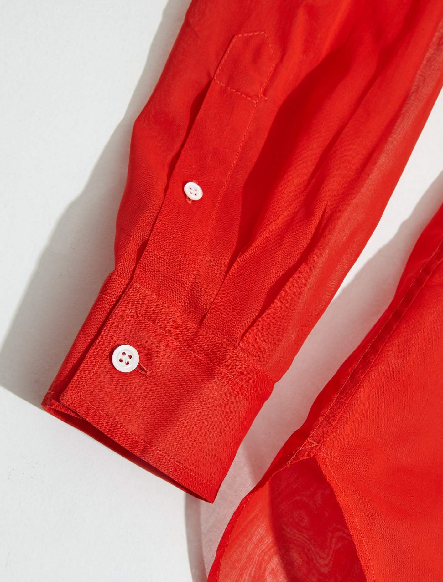 Button-Up Shirt in Cardinal Red