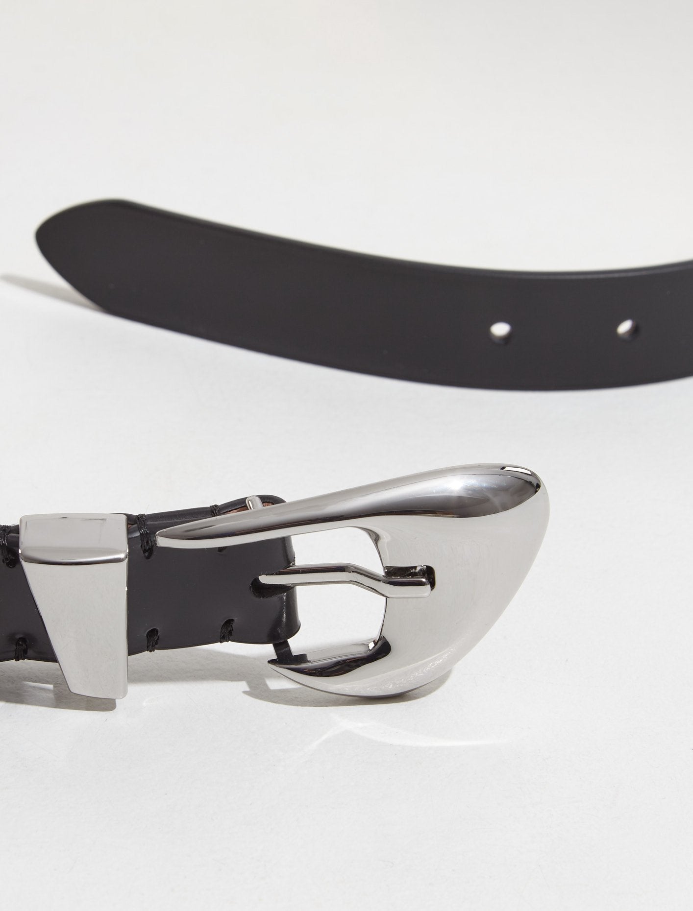 Moore Semi Patent Leather Belt in Black