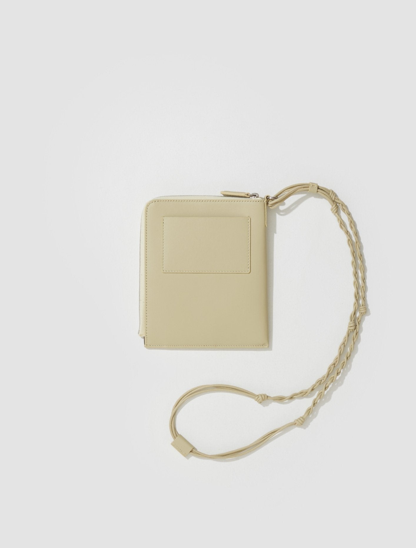 Tangle Passport Holder in Almond