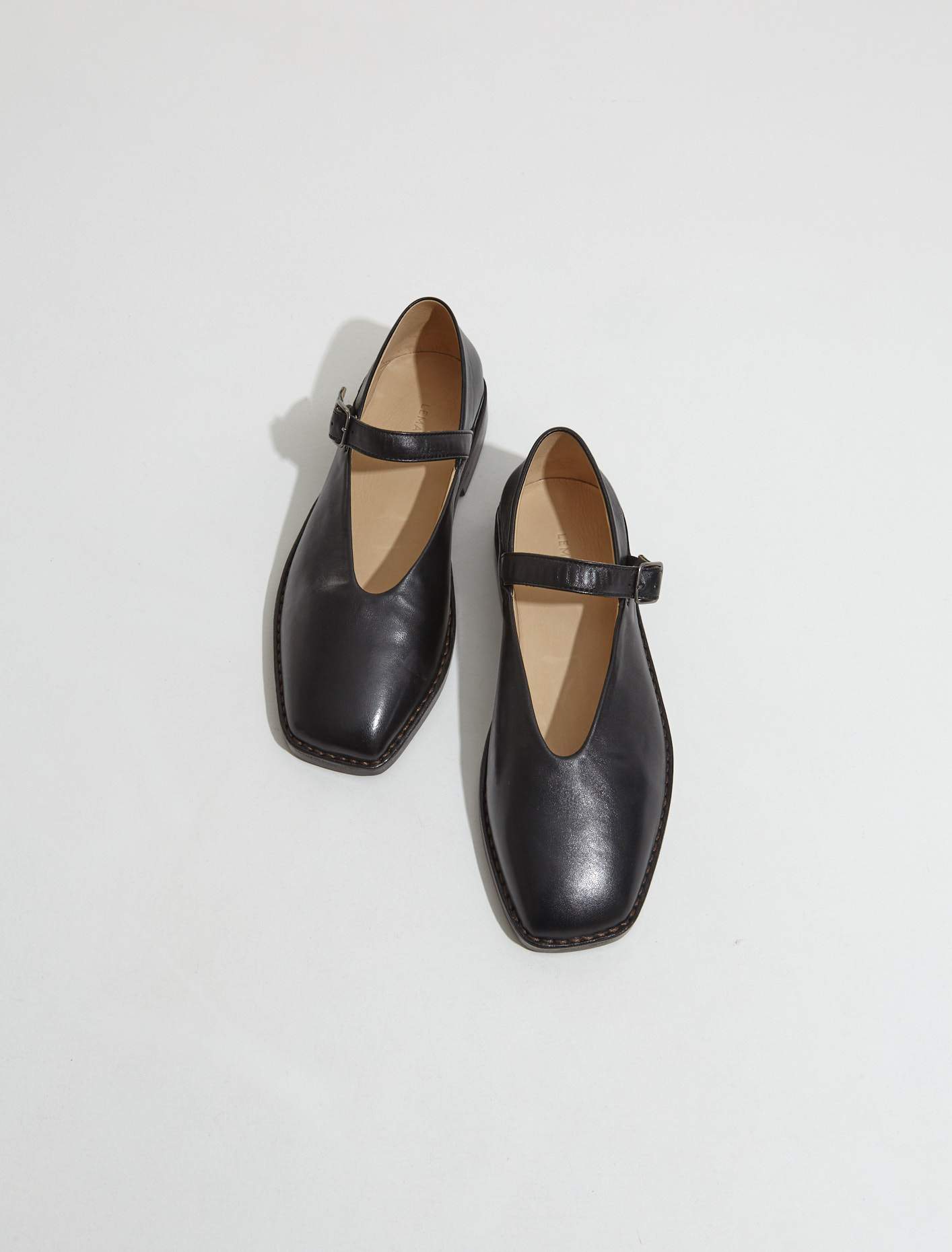 Ballerina Shoes in Black