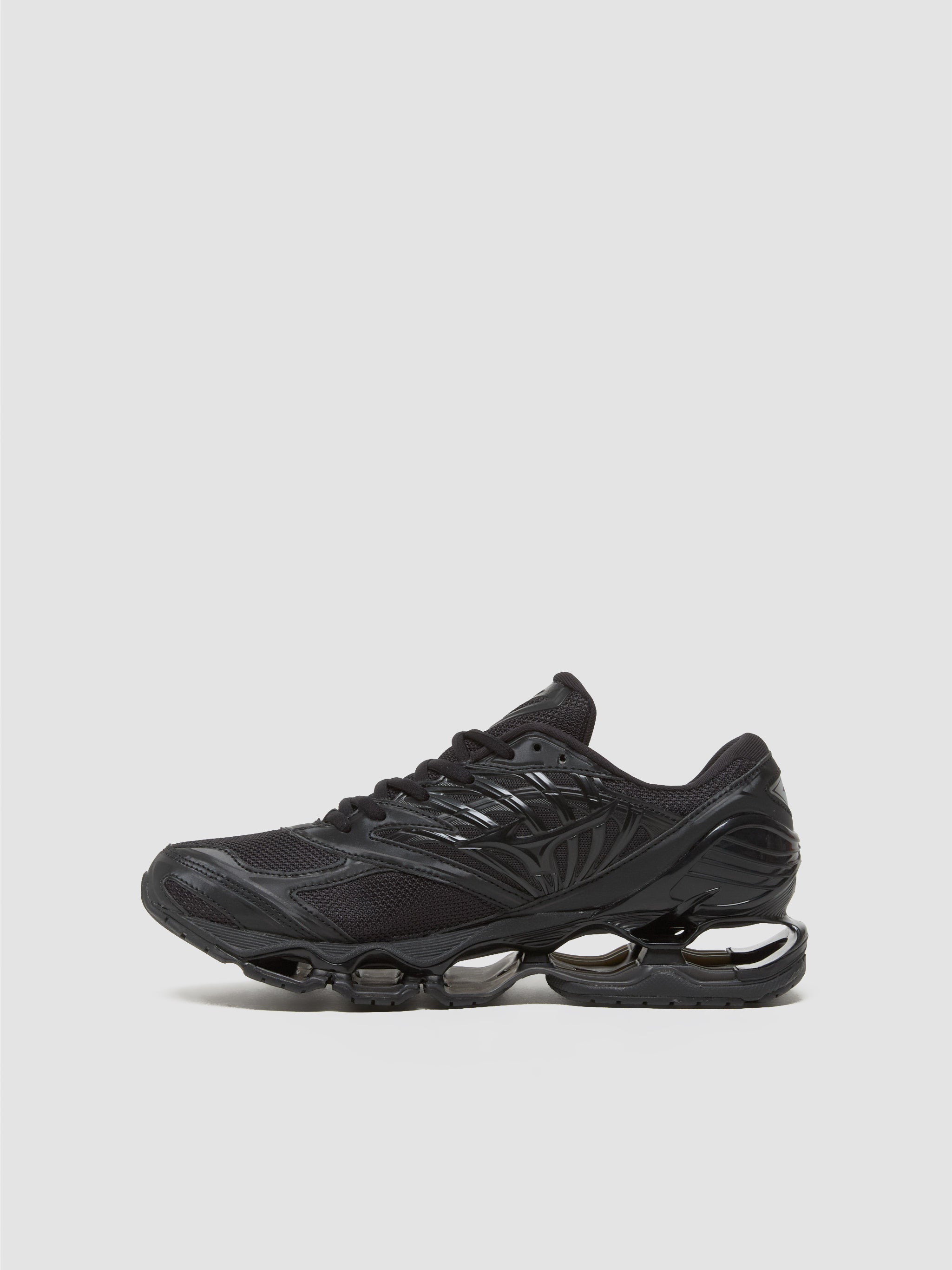 Wave Prophecy LS Sneaker in Black