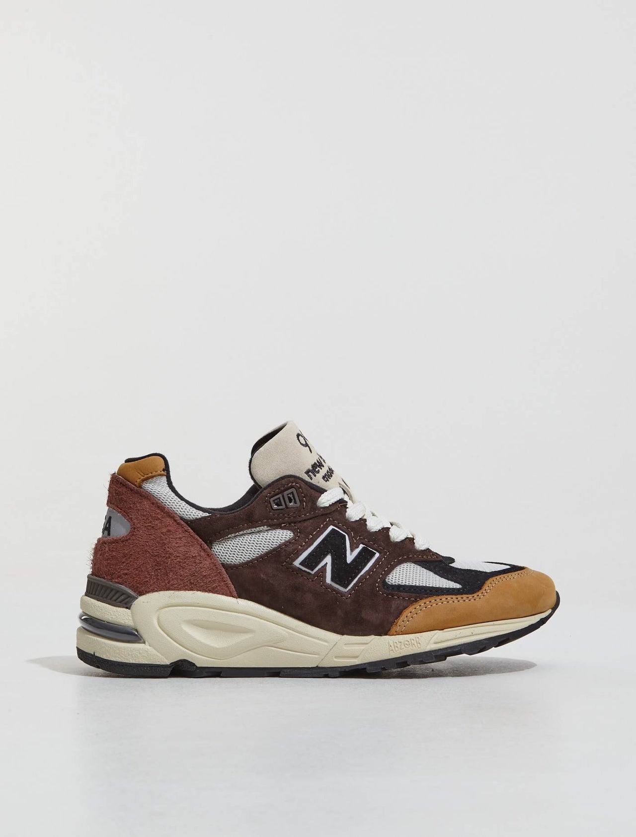 M990 v2 'Made in USA' Sneaker in Brown