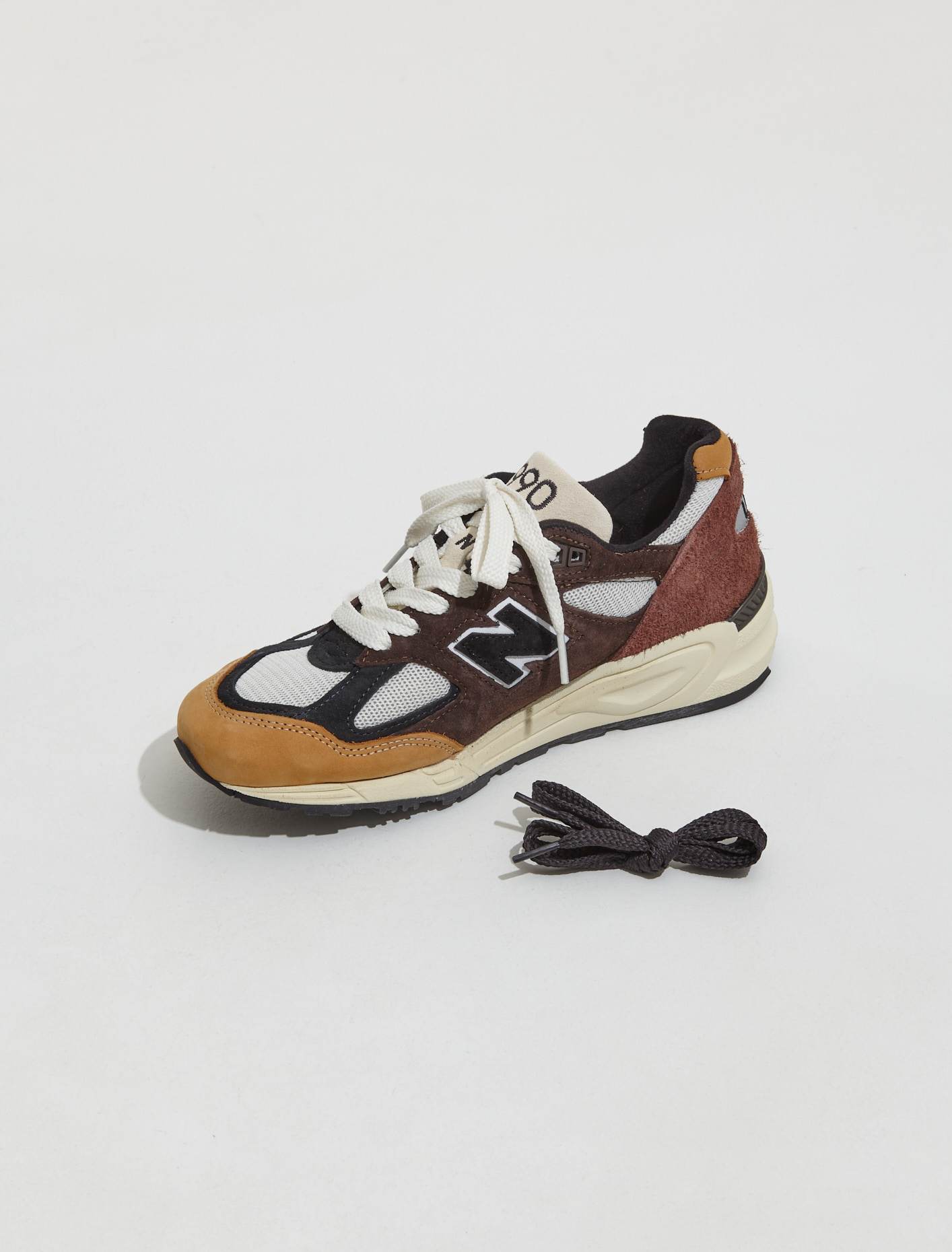 M990 v2 'Made in USA' Sneaker in Brown