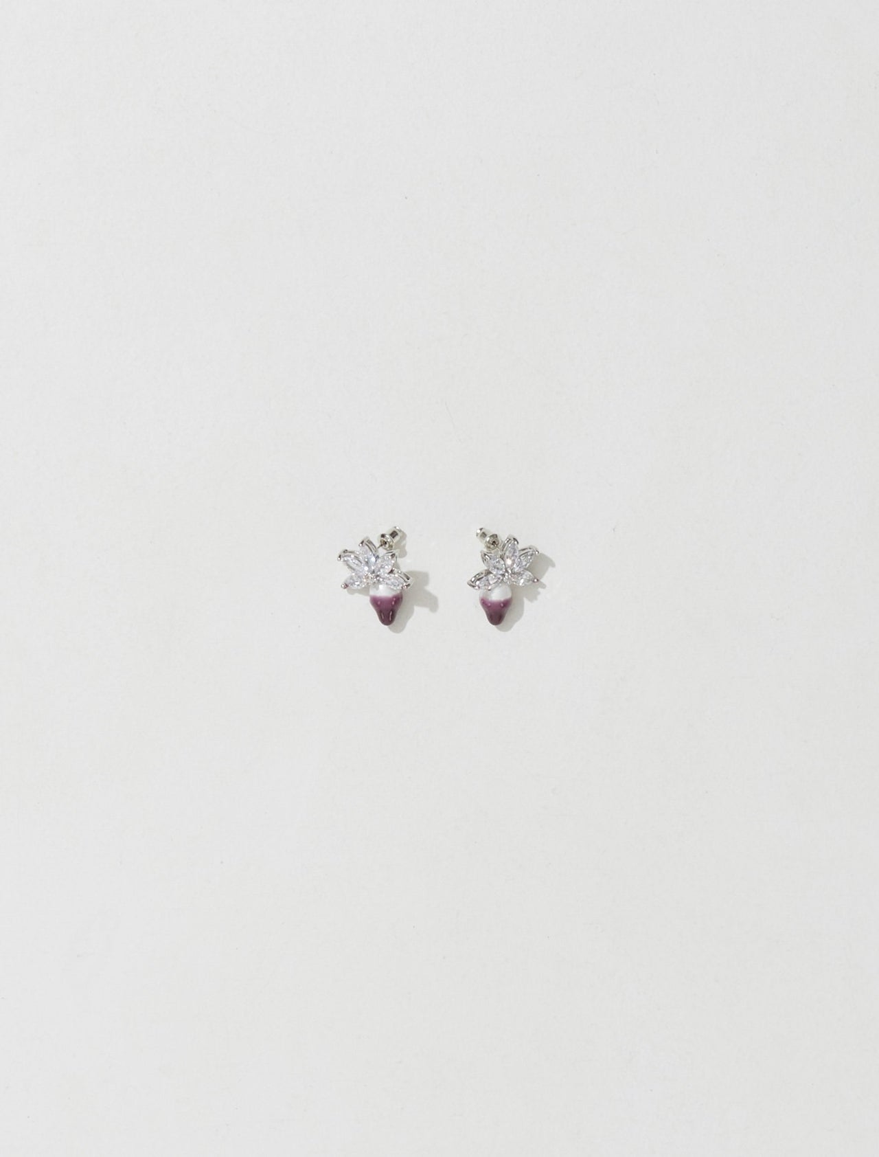 Crystal Pearl Earring in Violet