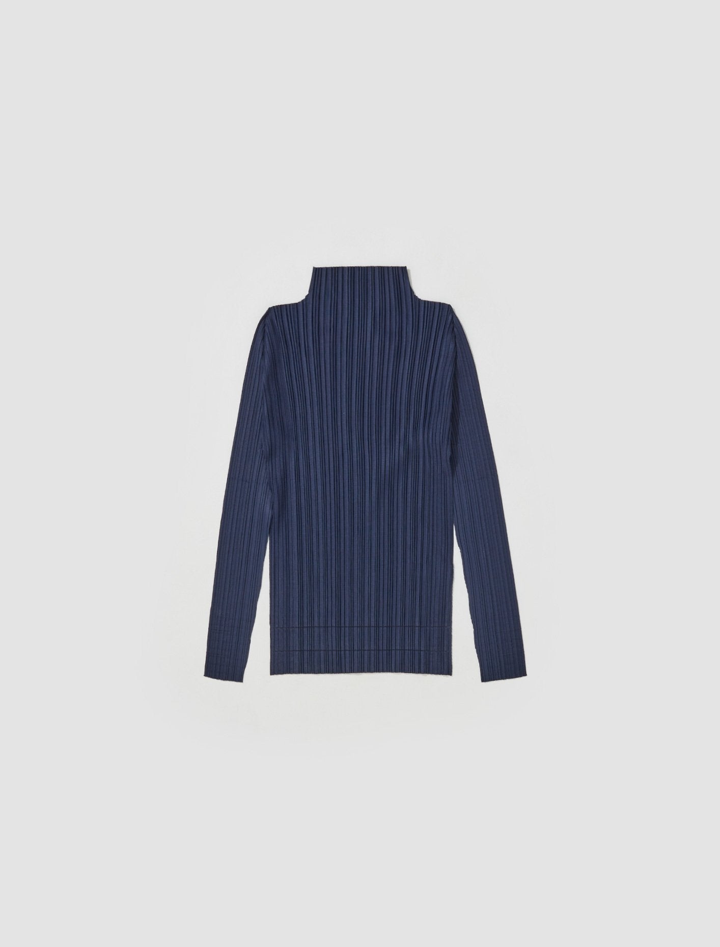 Pleated Shirt in Navy