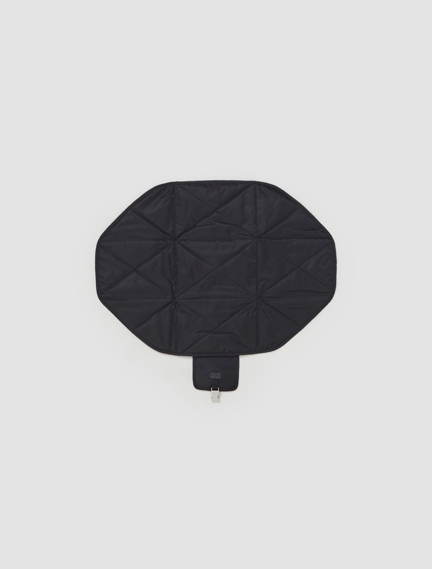 Re-Nylon Dog Rug in Black