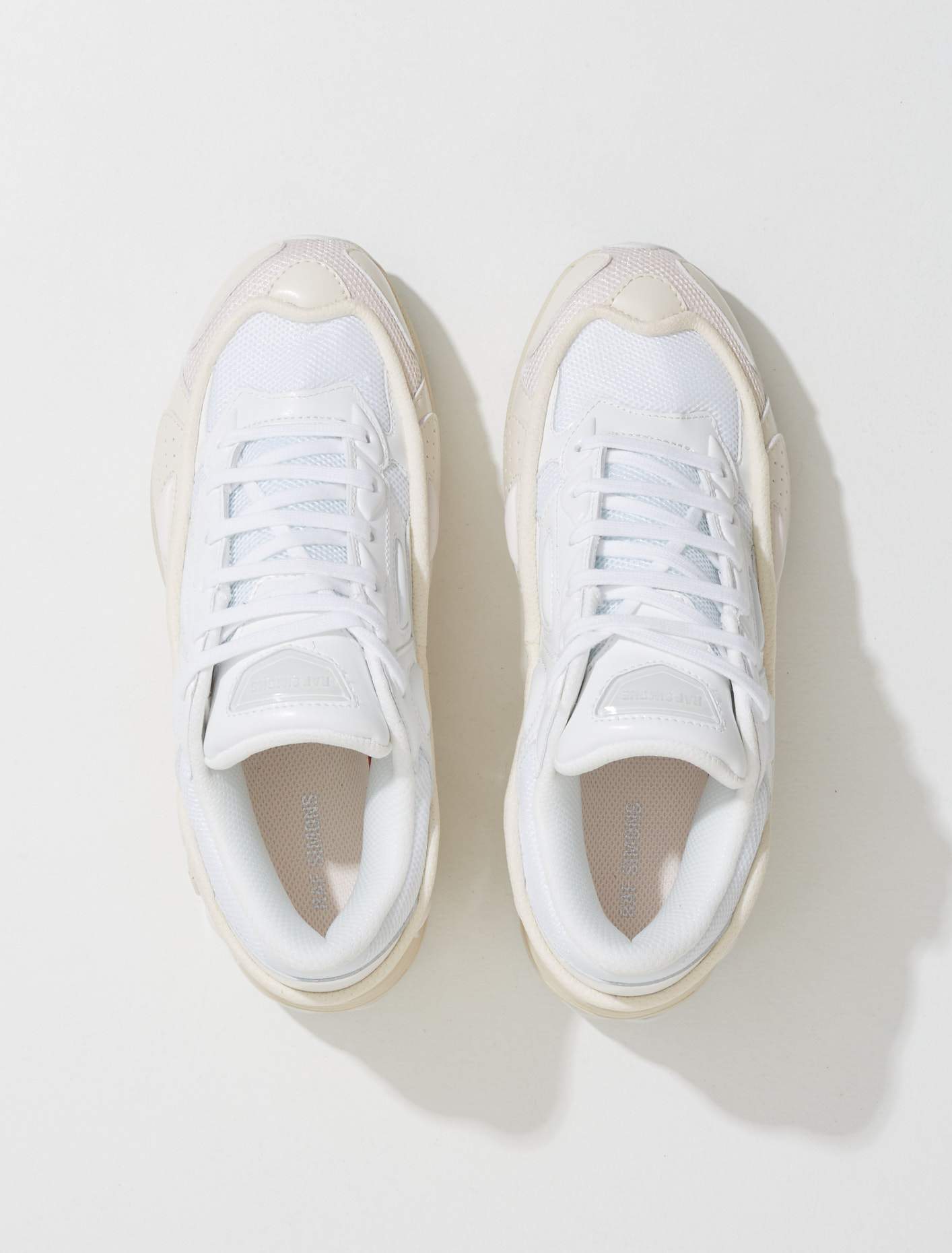 Pharaxus Sneaker in Off-White & Cream