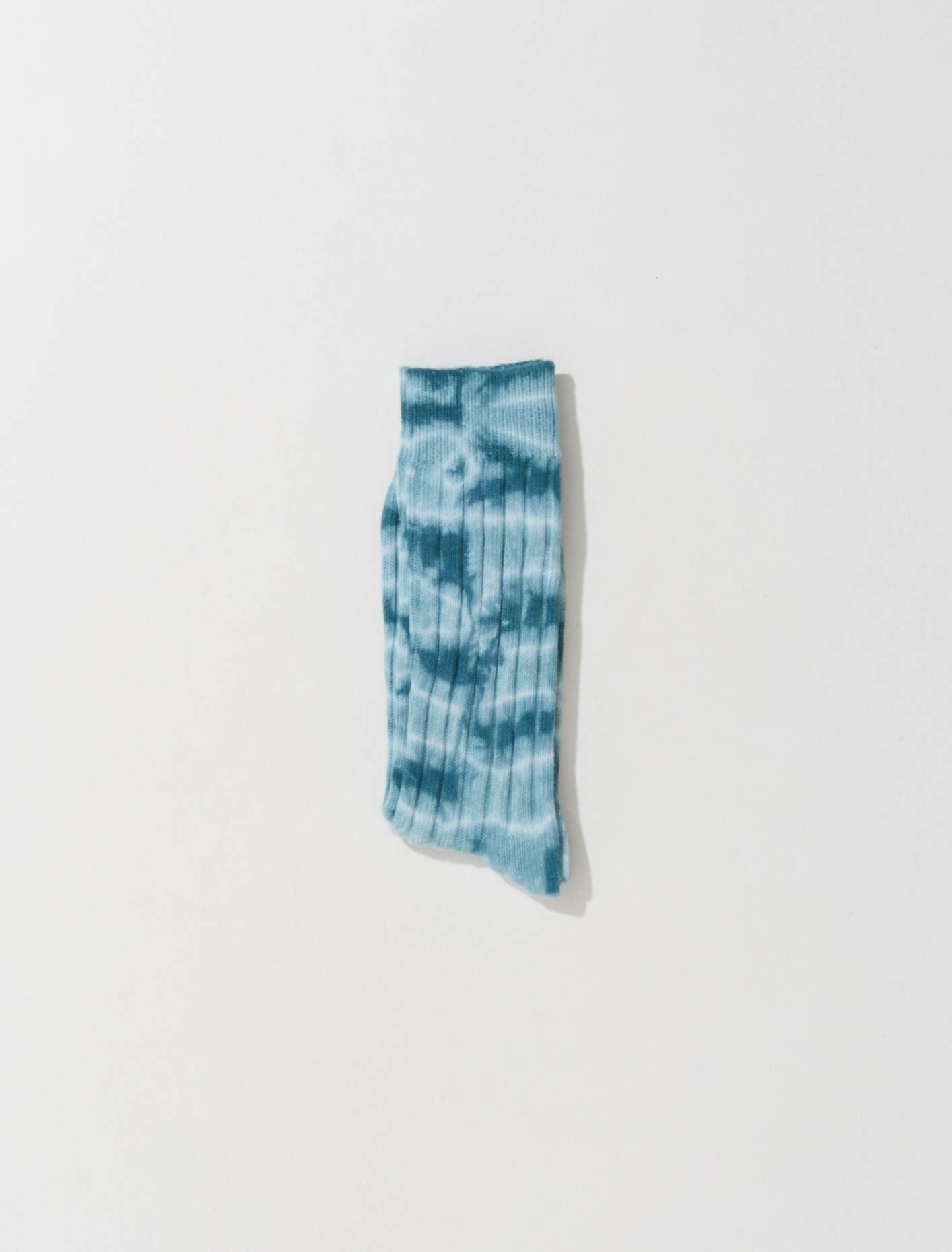 Dyed Ribbed Crew Socks in Teal