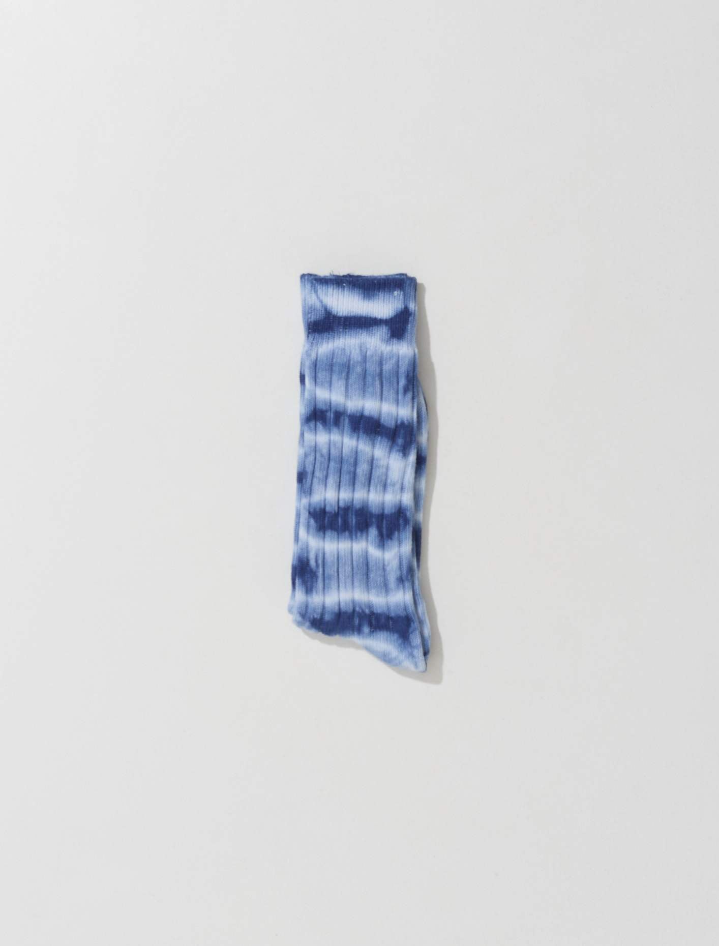 Dyed Ribbed Crew Socks in Indigo