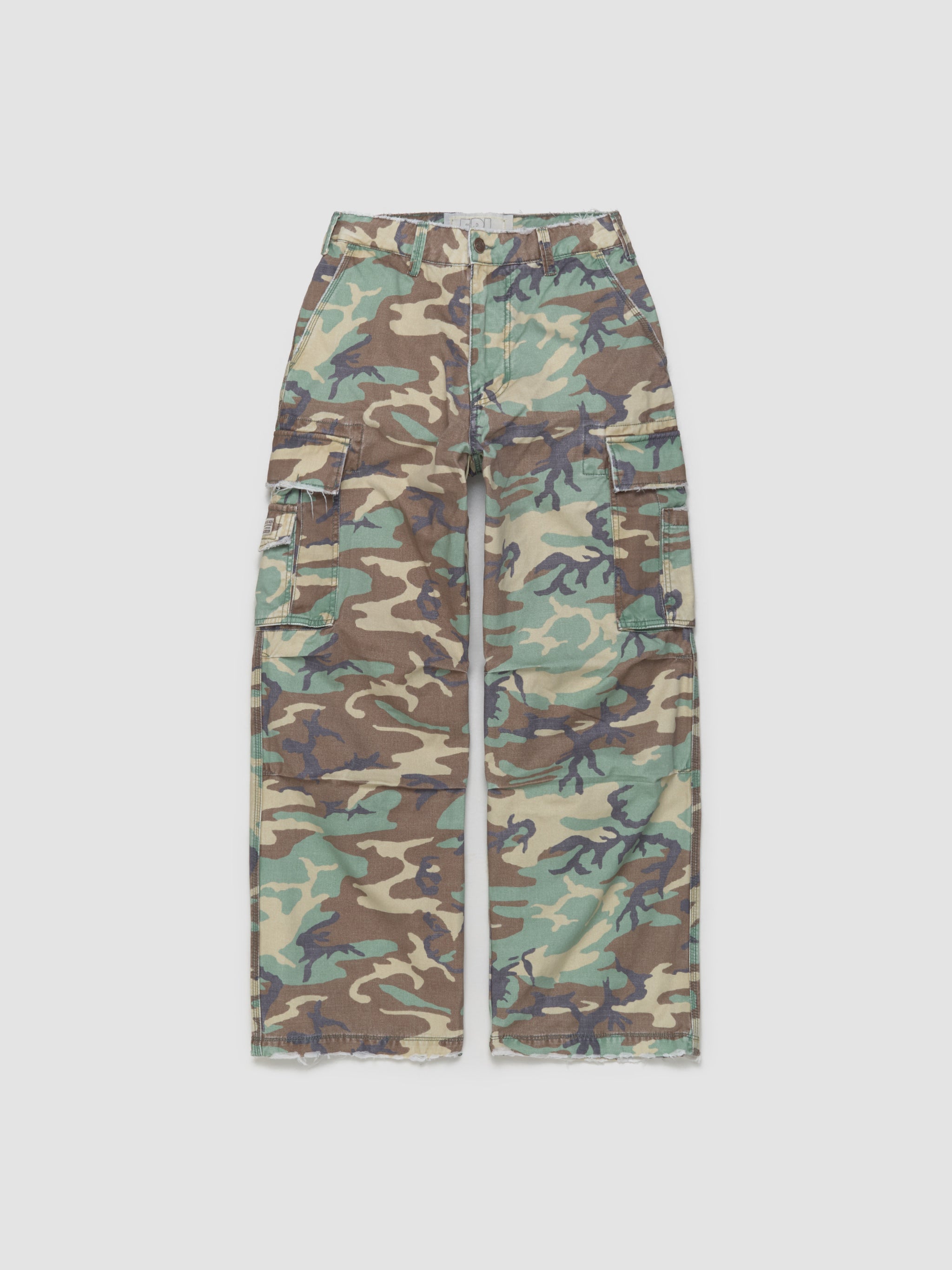 Camo Cargo Woven Pants in Green Camo