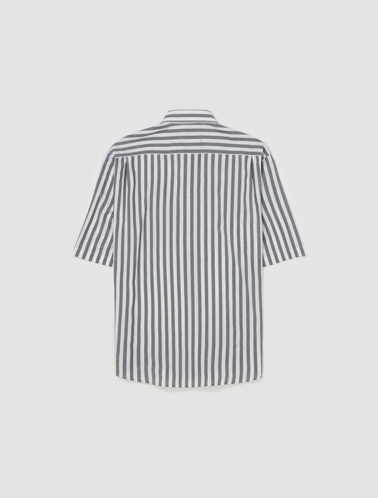 Striped Short Sleeve Shirt in Black & White