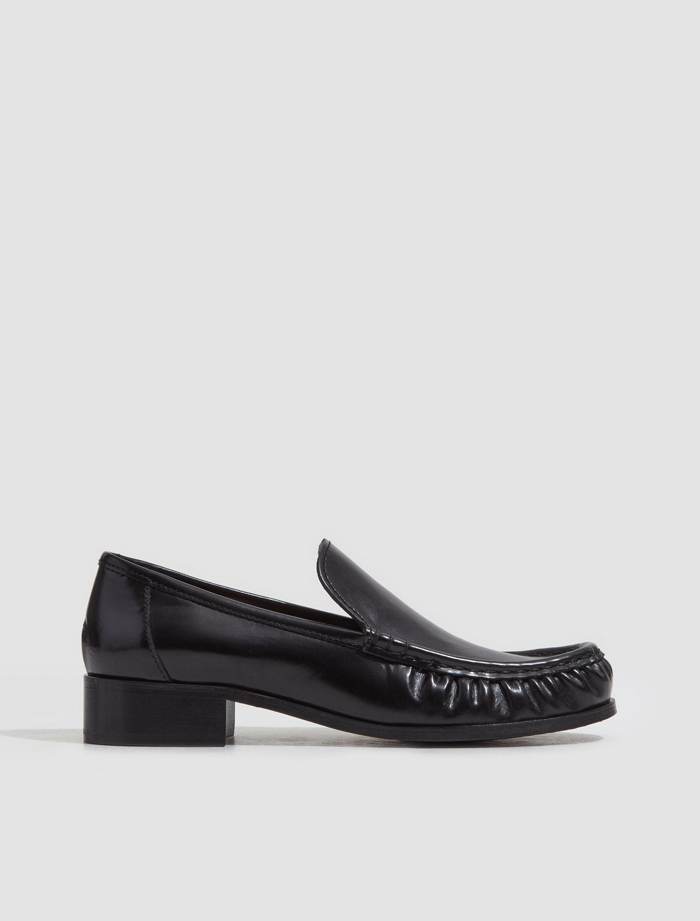 Leather Loafers in Black