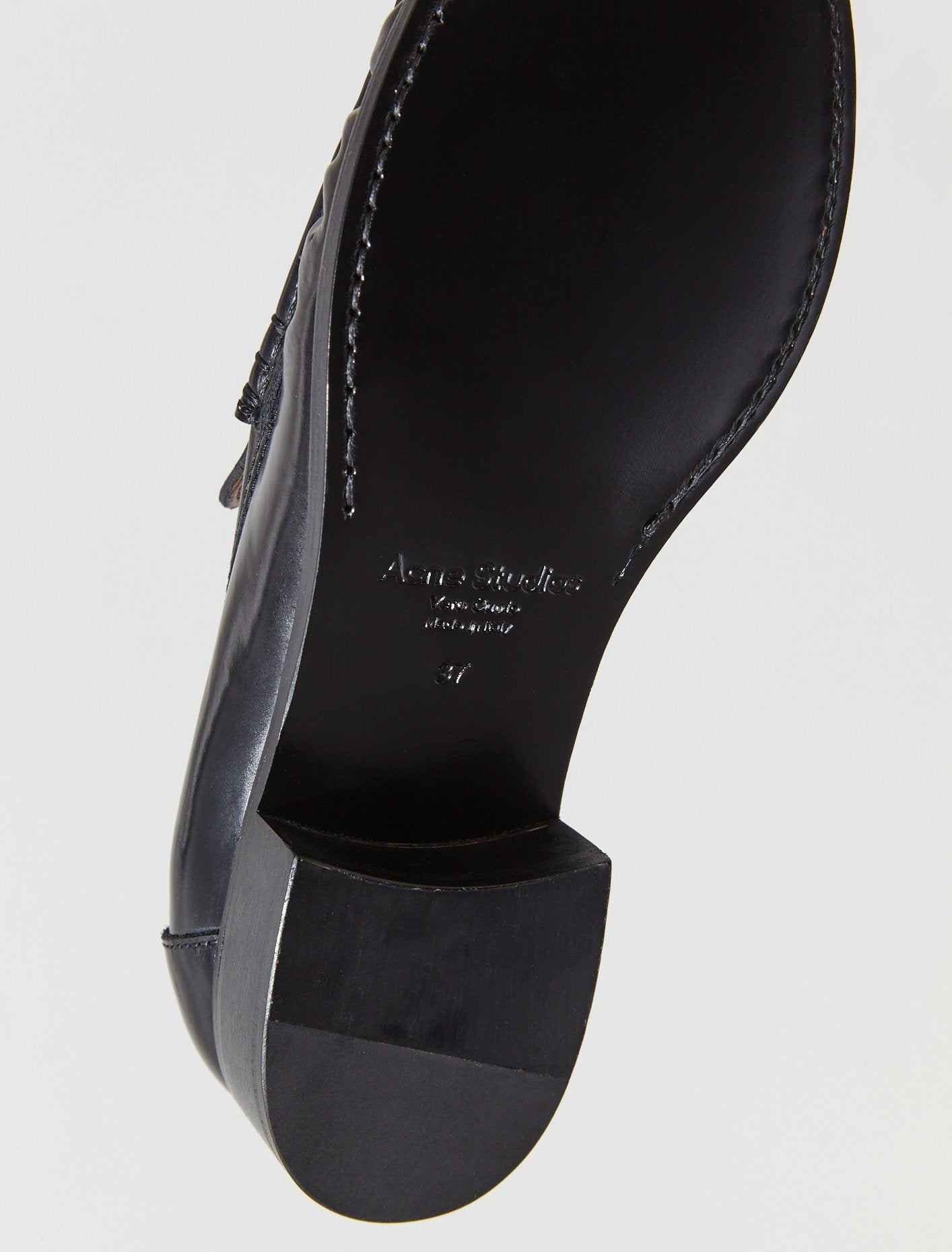 Leather Loafers in Black