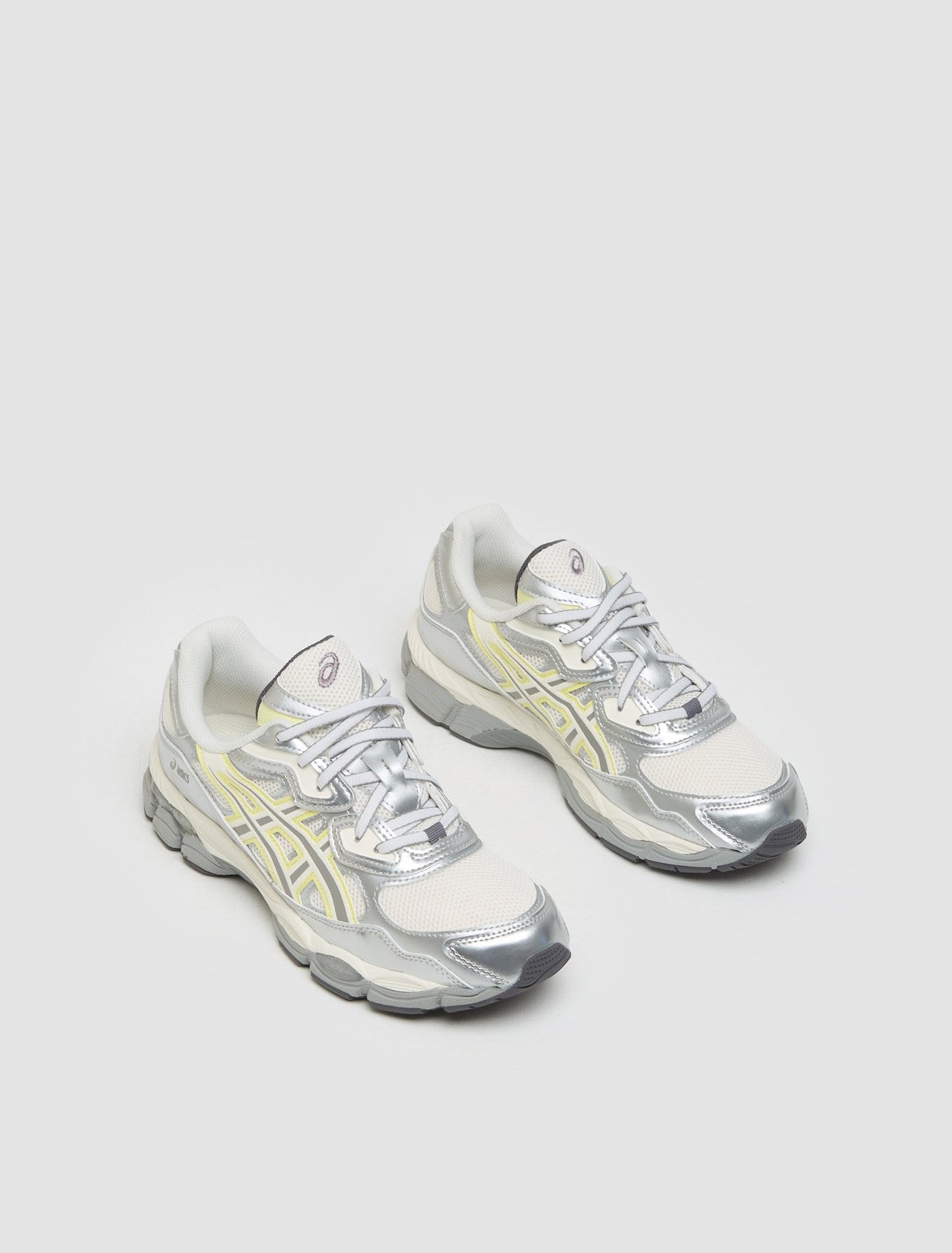 x Emmi GEL-NYC Sneaker in White & Huddle Yellow