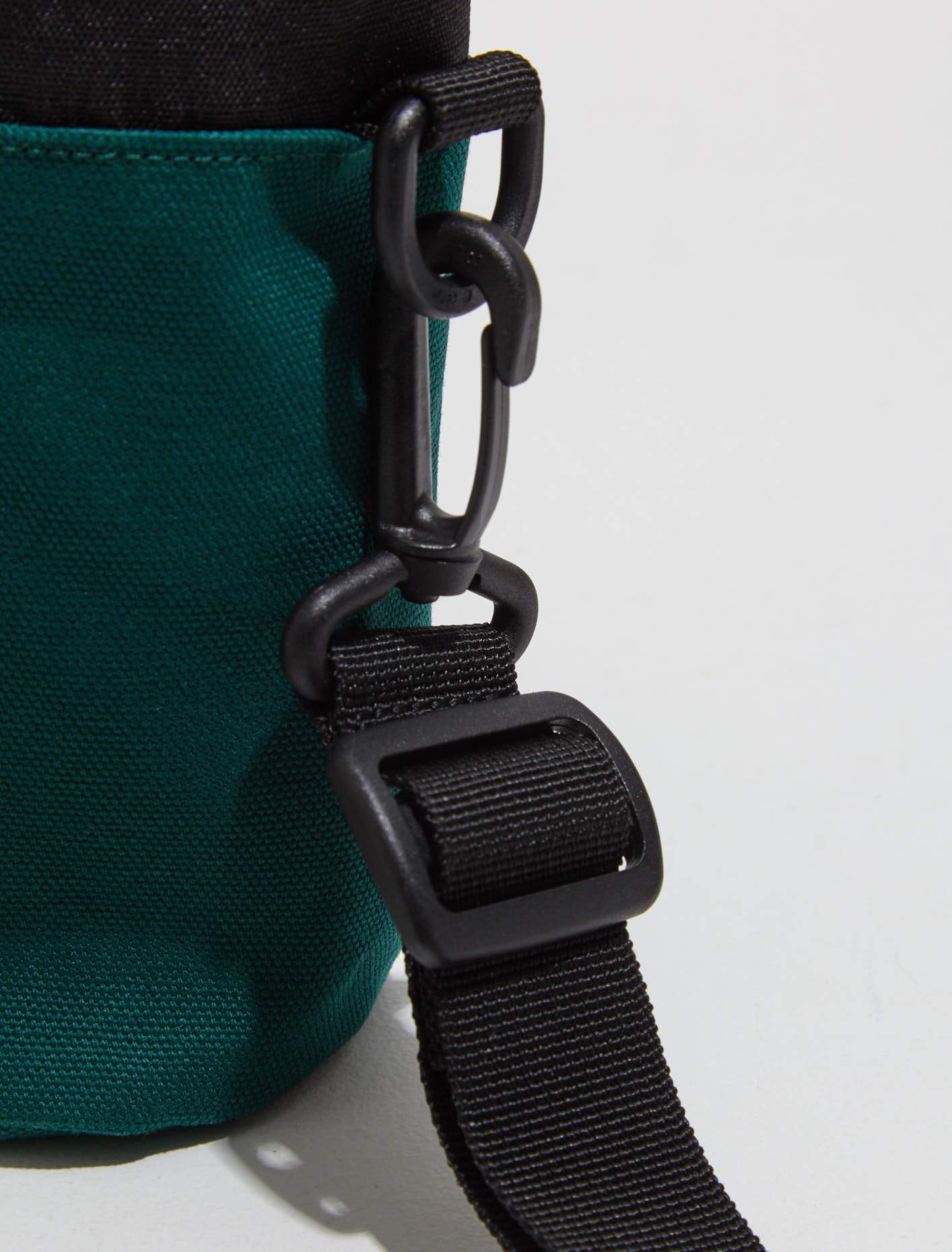 Groundworks Bottle-Carrier in Chervil