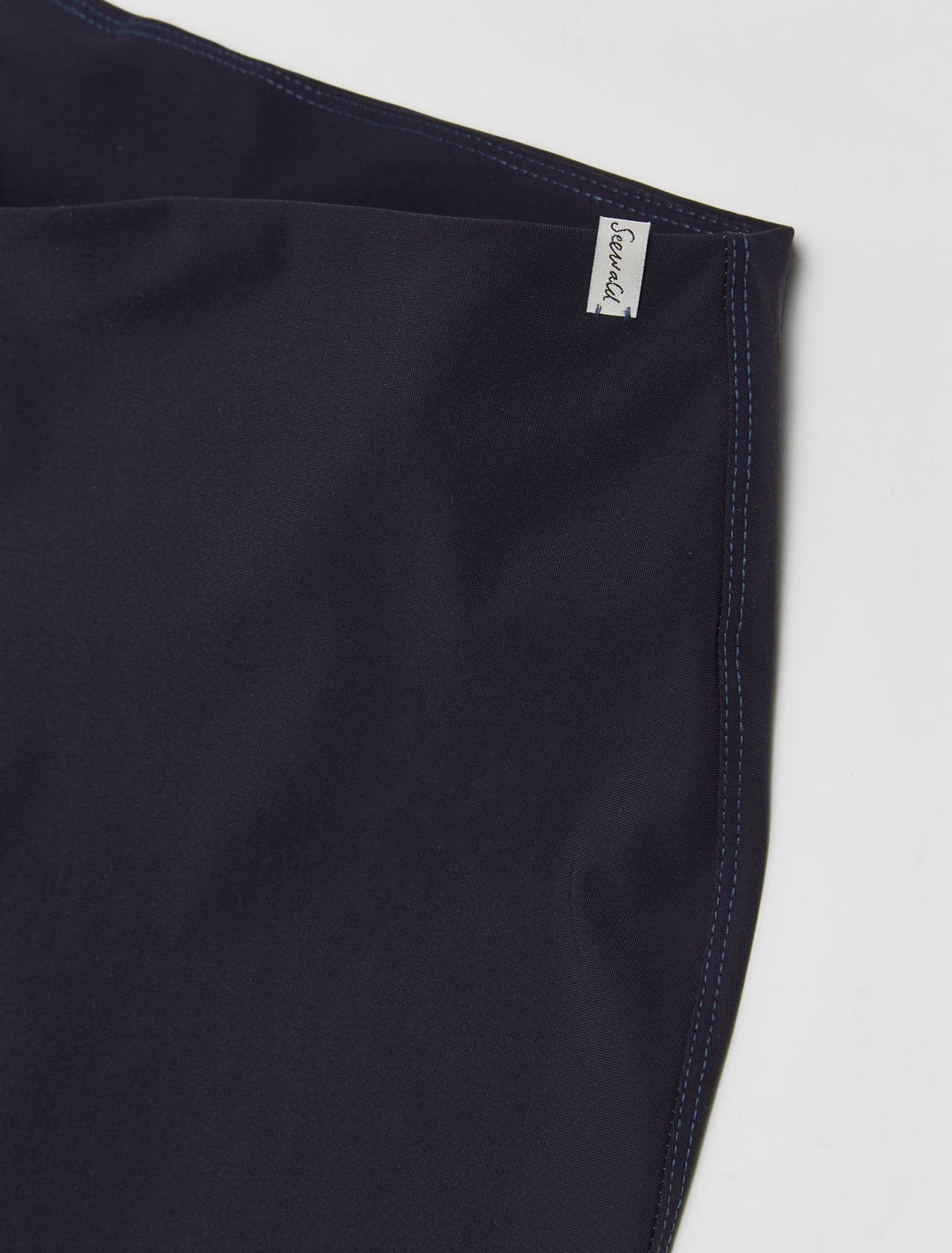 Sandy Pants in Dark Blue