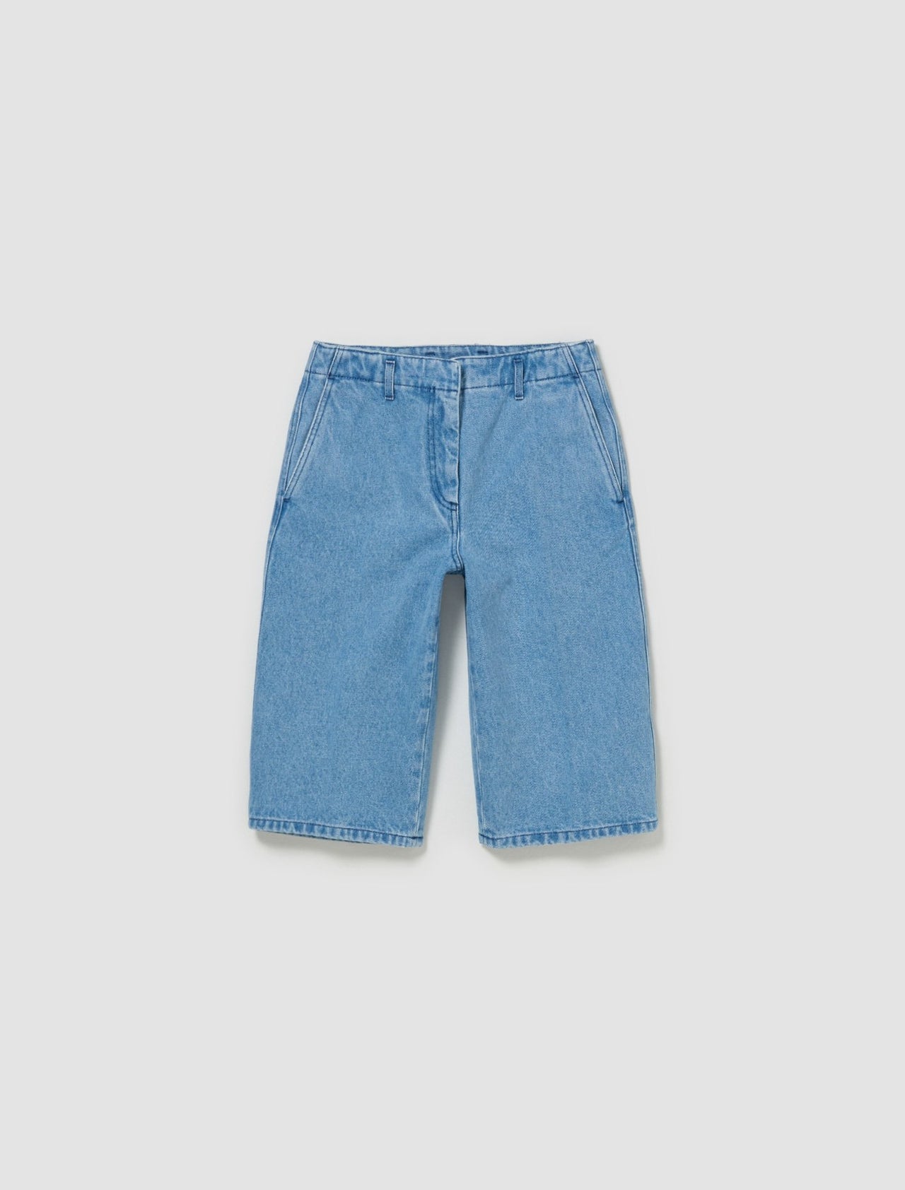 Parchias Shorts in Light Blue