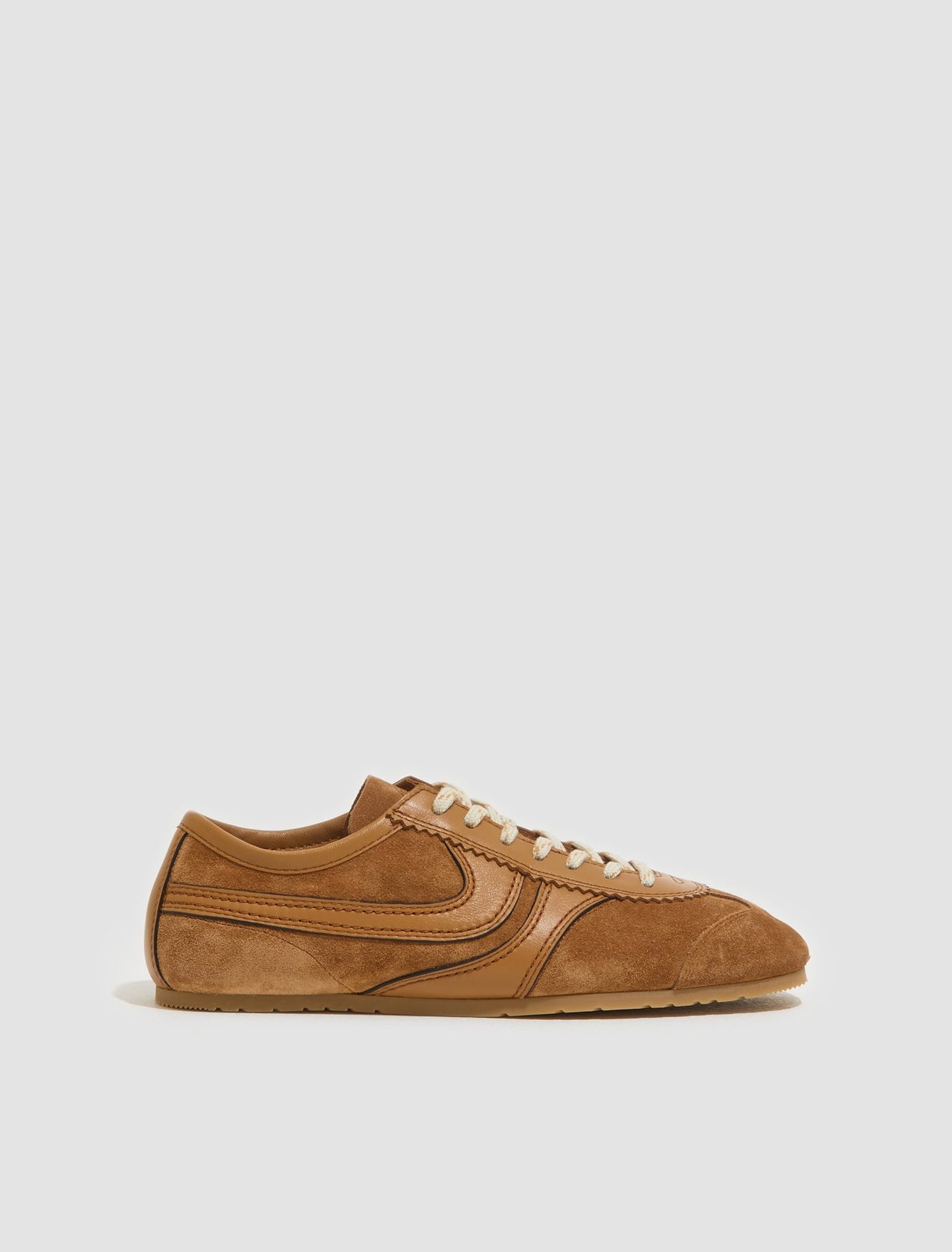 Suede Sneaker in Tan