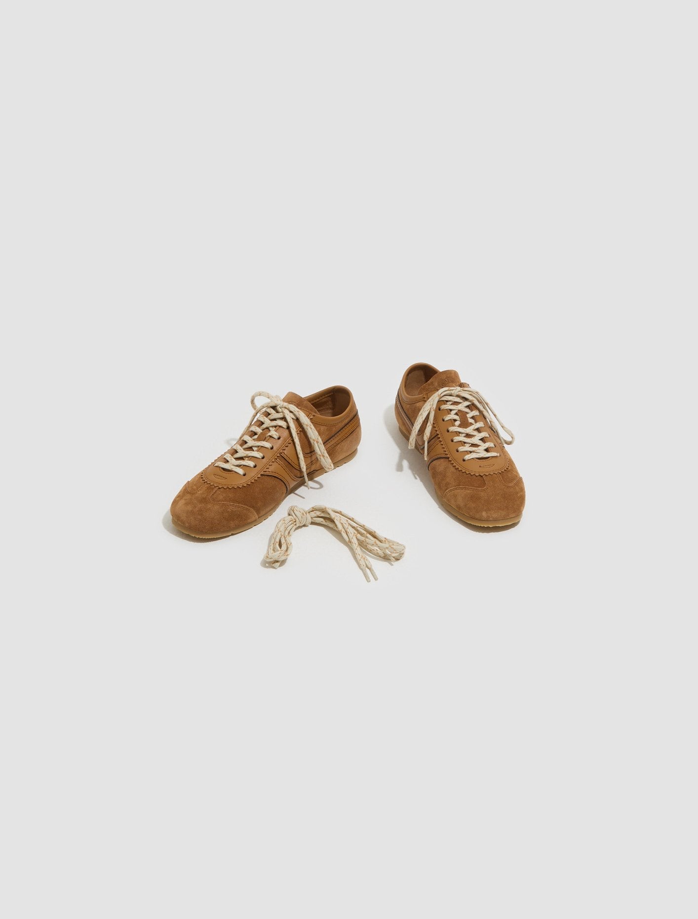 Suede Sneaker in Tan