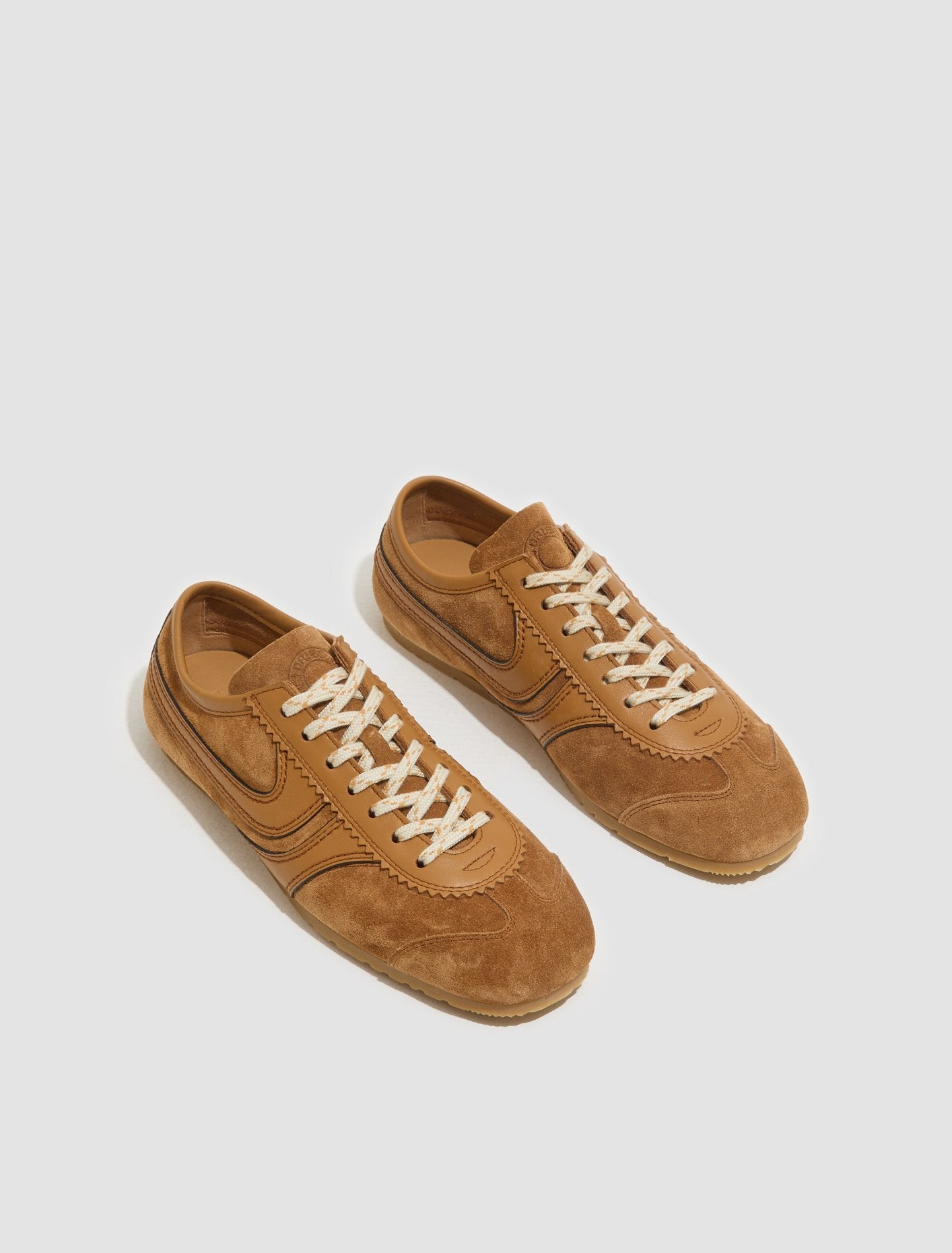 Suede Sneaker in Tan