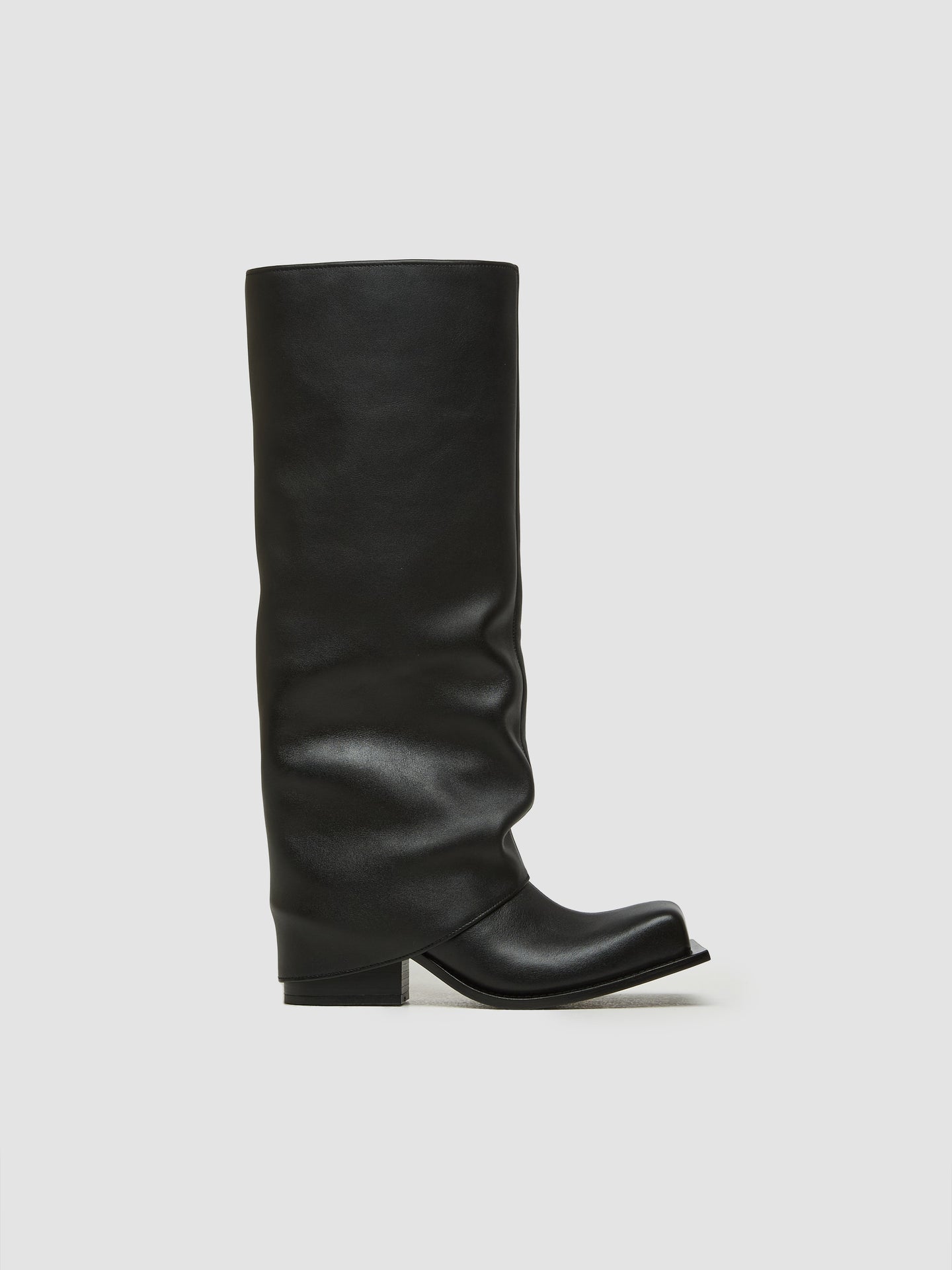 Havva Boots in Black