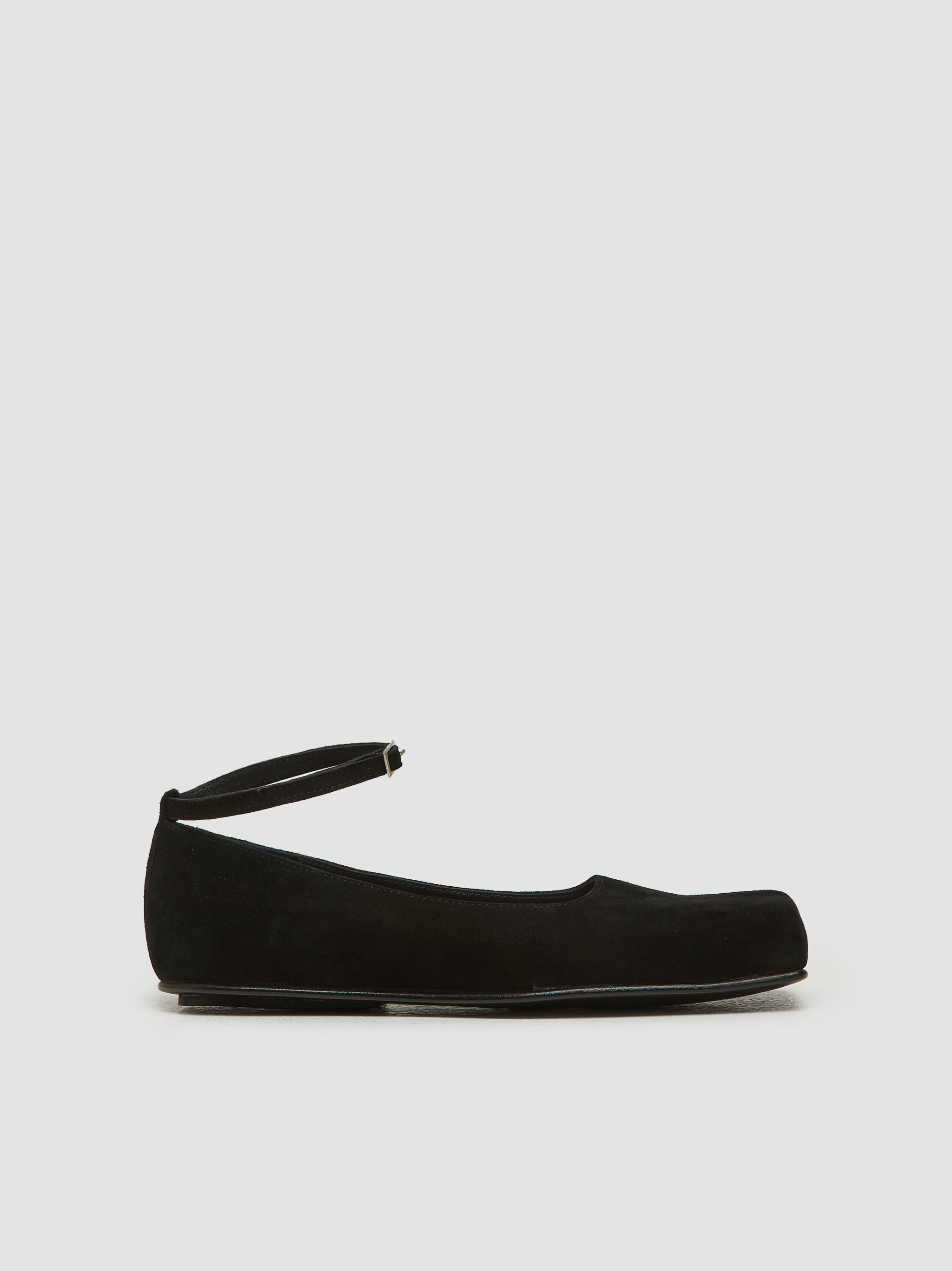 Bella Square Toe Flats in Black