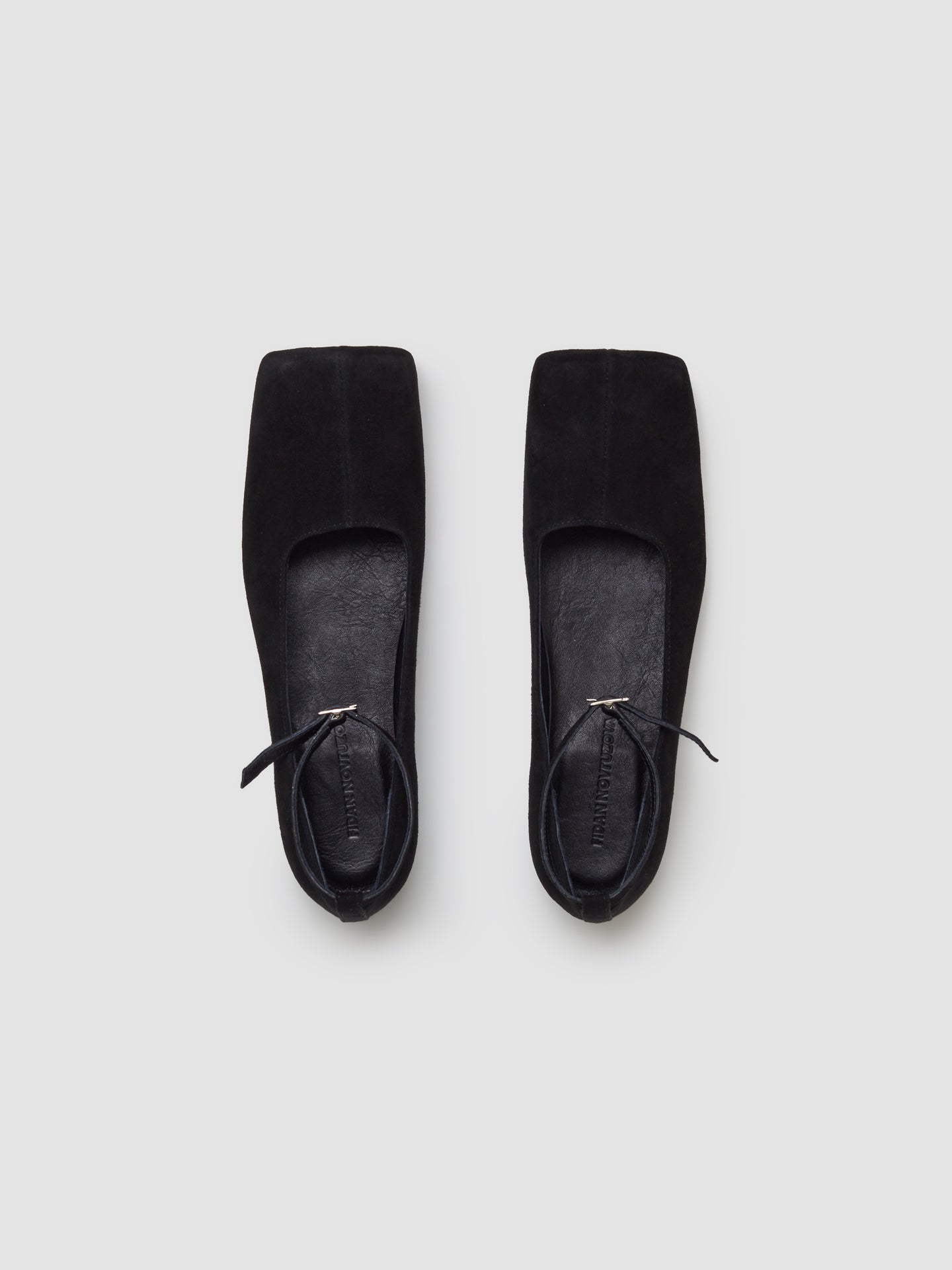 Bella Square Toe Flats in Black