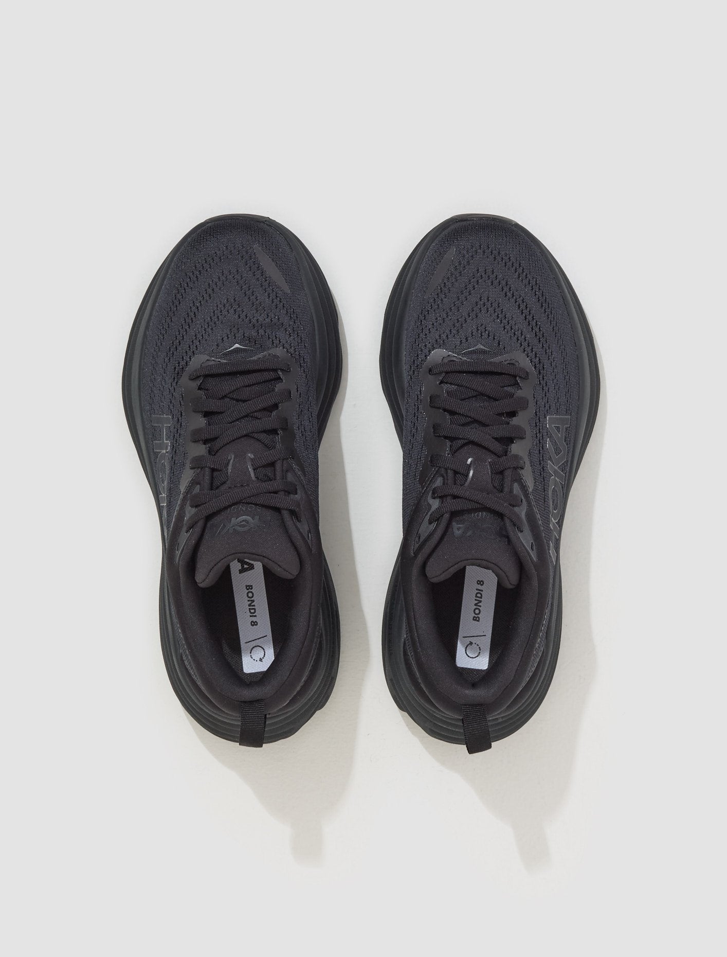 Bondi 8 Sneaker in Black