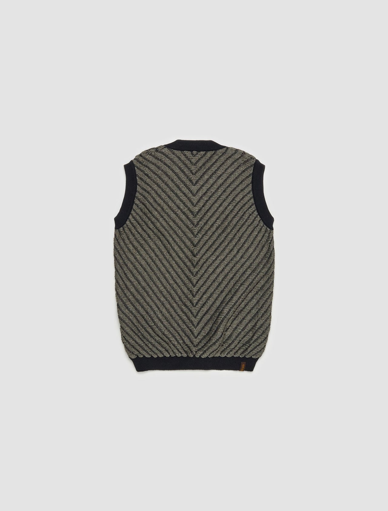 Textured Chevron Vest in Smoke