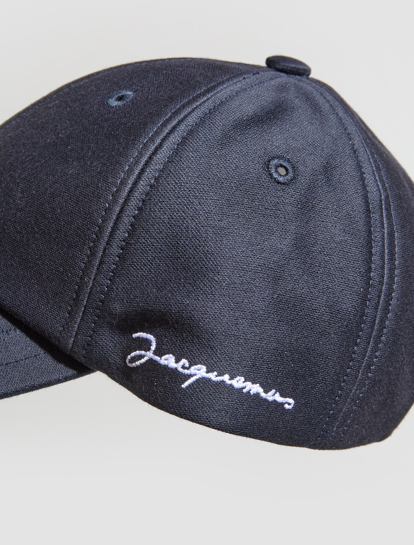 La Casquette in Dark Navy