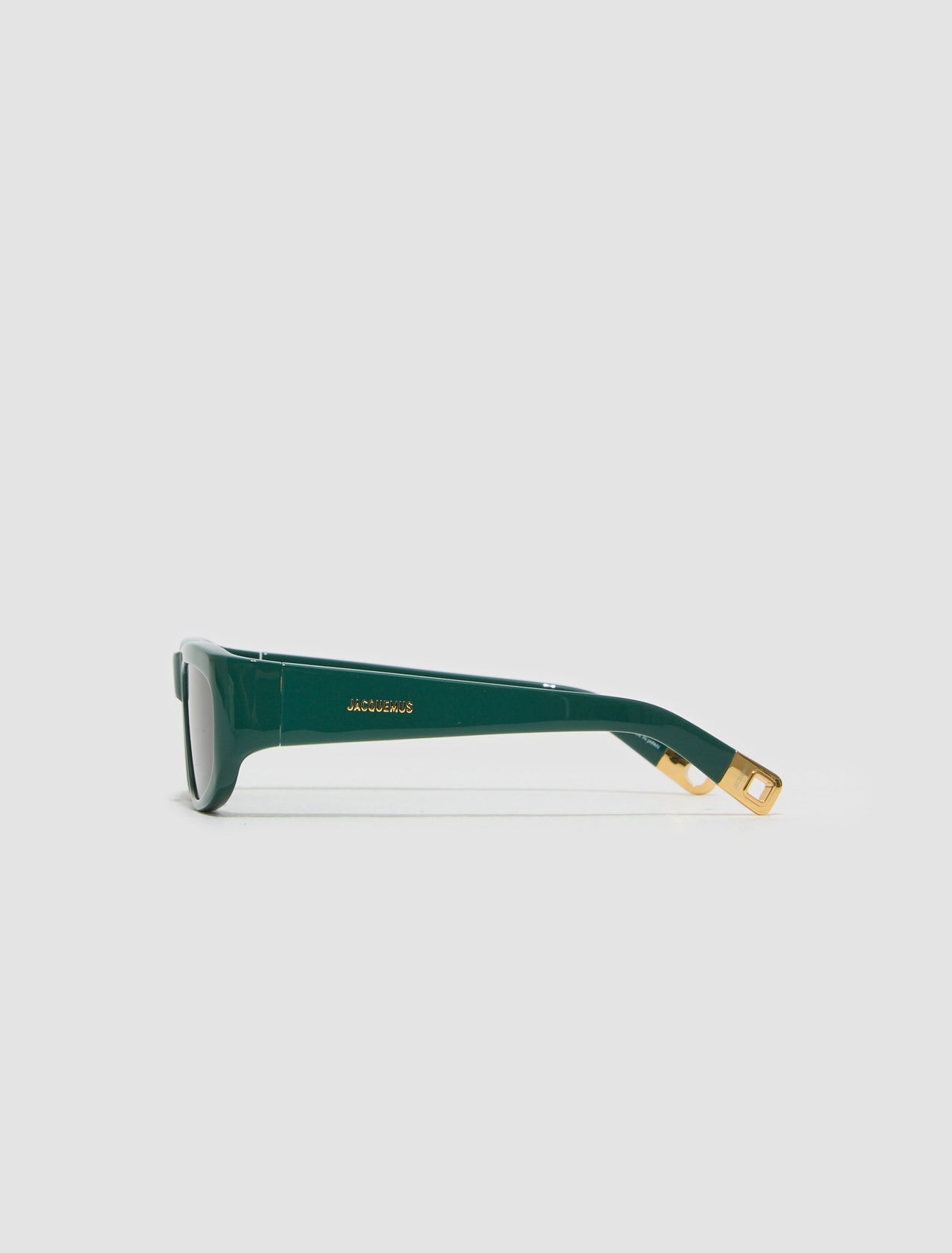 Les Lunettes Pilota Sunglasses in Dark Green