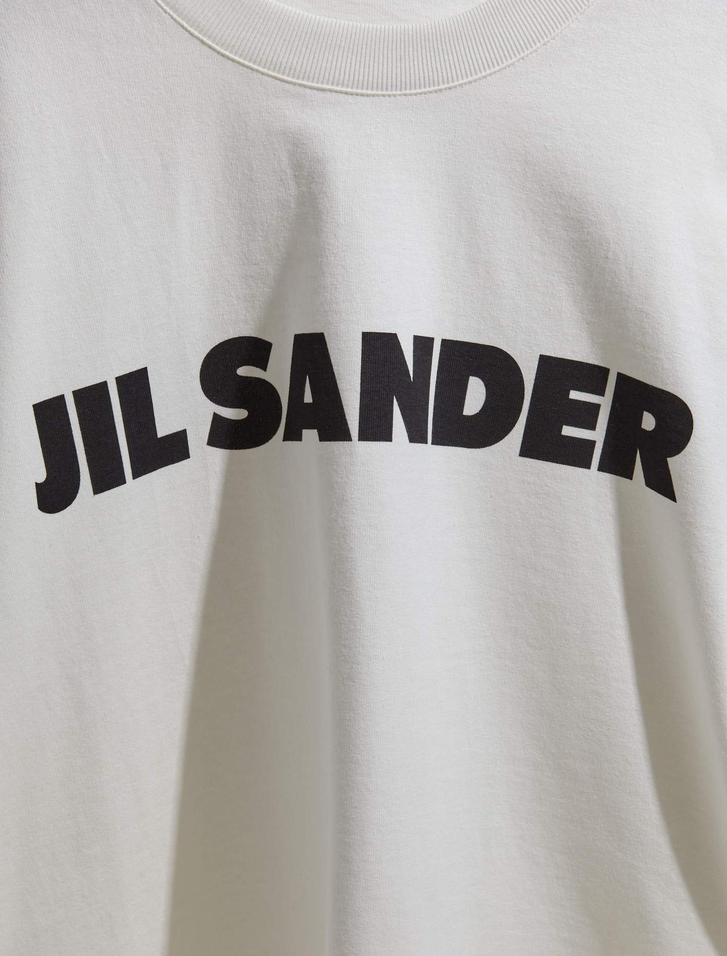 Long Sleeved T-Shirt in Porcelain