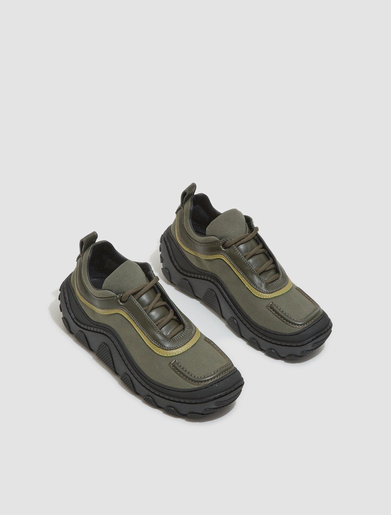 Tonkin Canvas Sneaker in Khaki