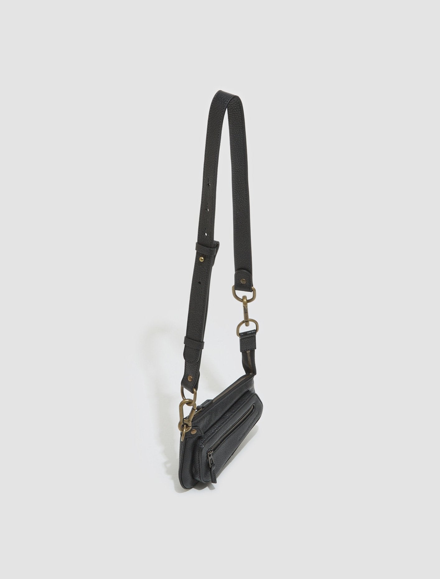 Amlen Pochette in Black Obsidian