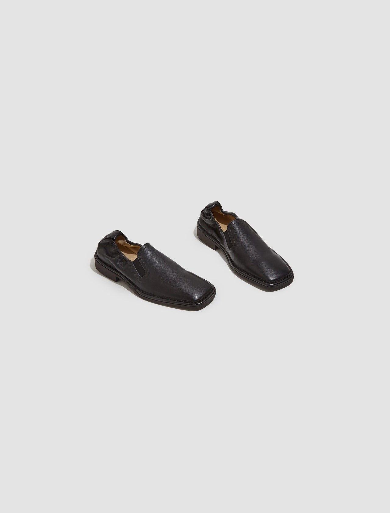 Soft Loafers in Black