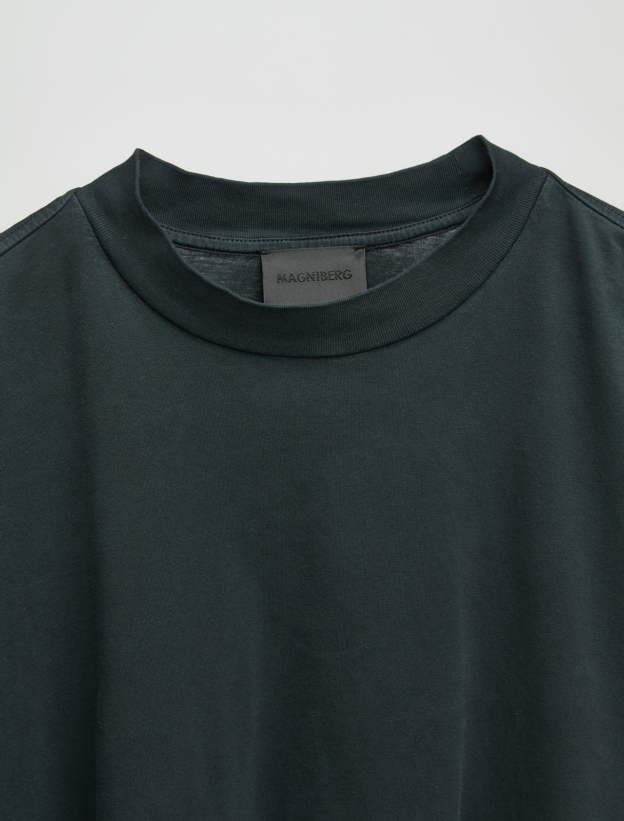 Full Long Sleeve T-Shirt in Washed Black