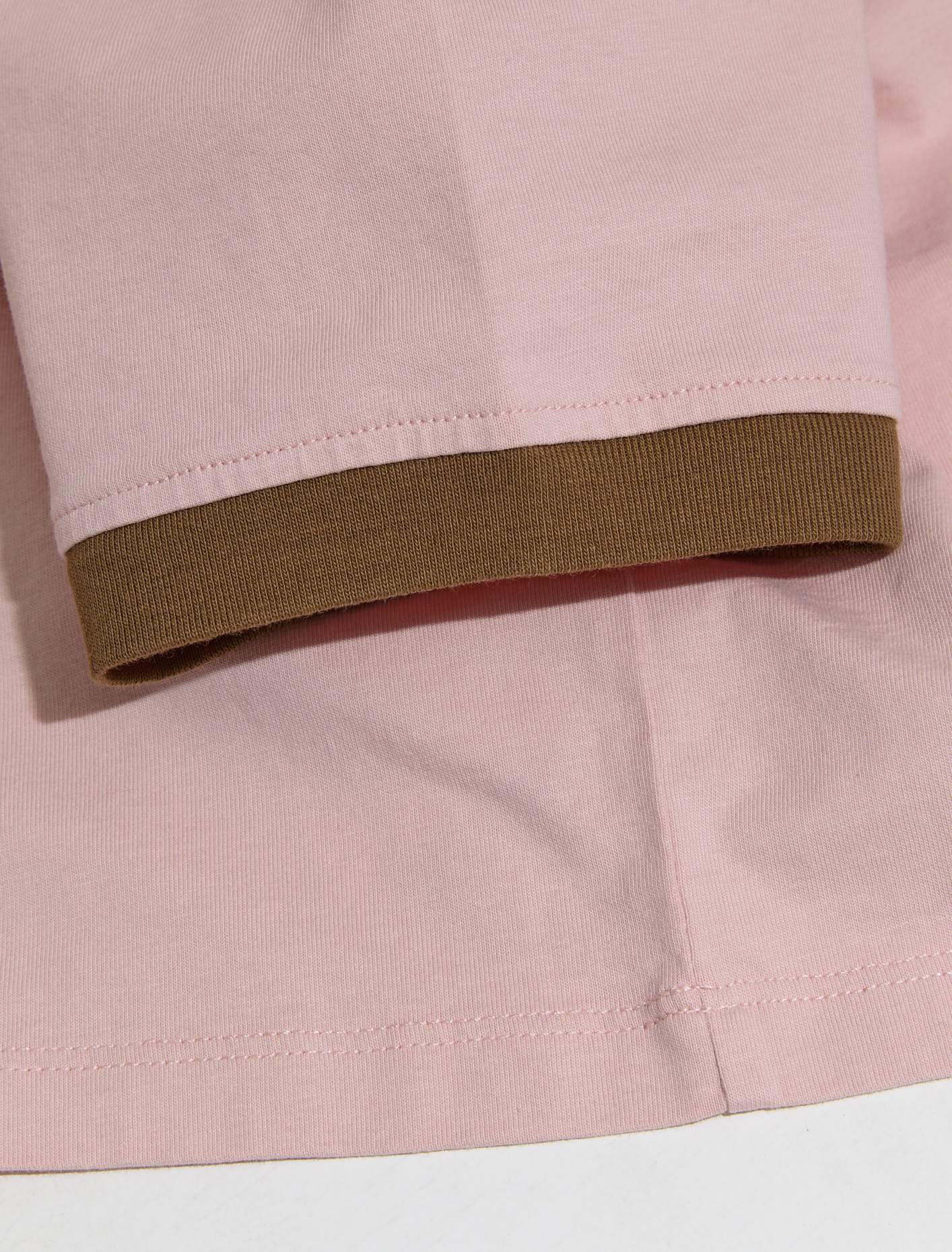 Cropped Logo T-Shirt in Pink & Khaki