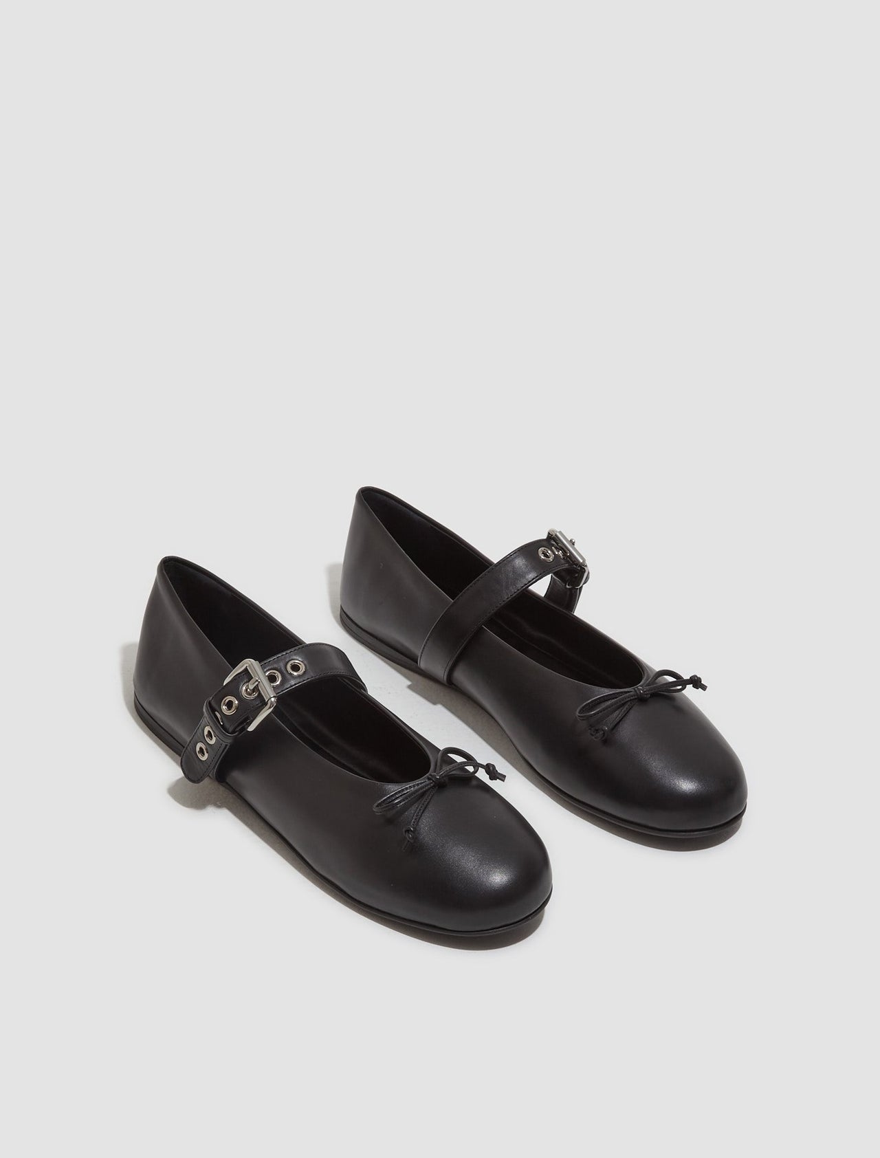 Leather Ballerinas in Black