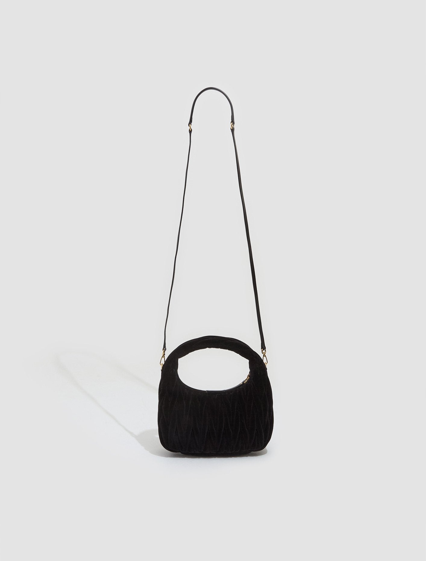 Wander Hobo Bag in Black