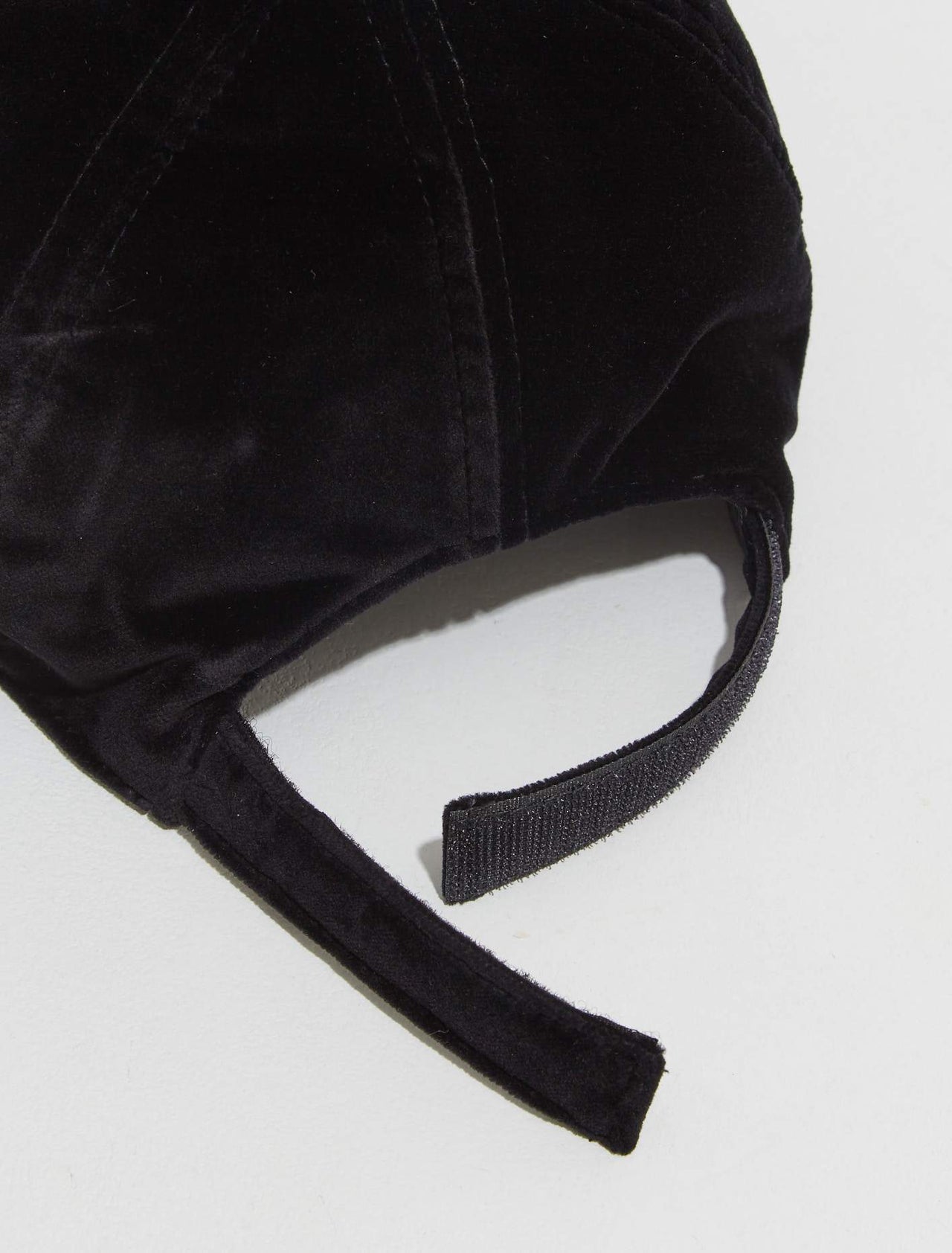 Velvet Baseball Cap in Black