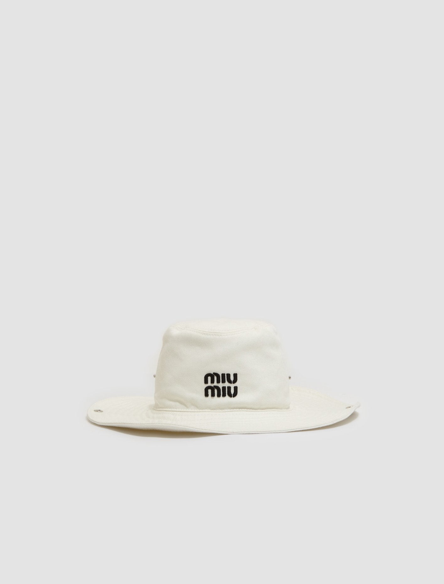 Drill Logo Hat in White