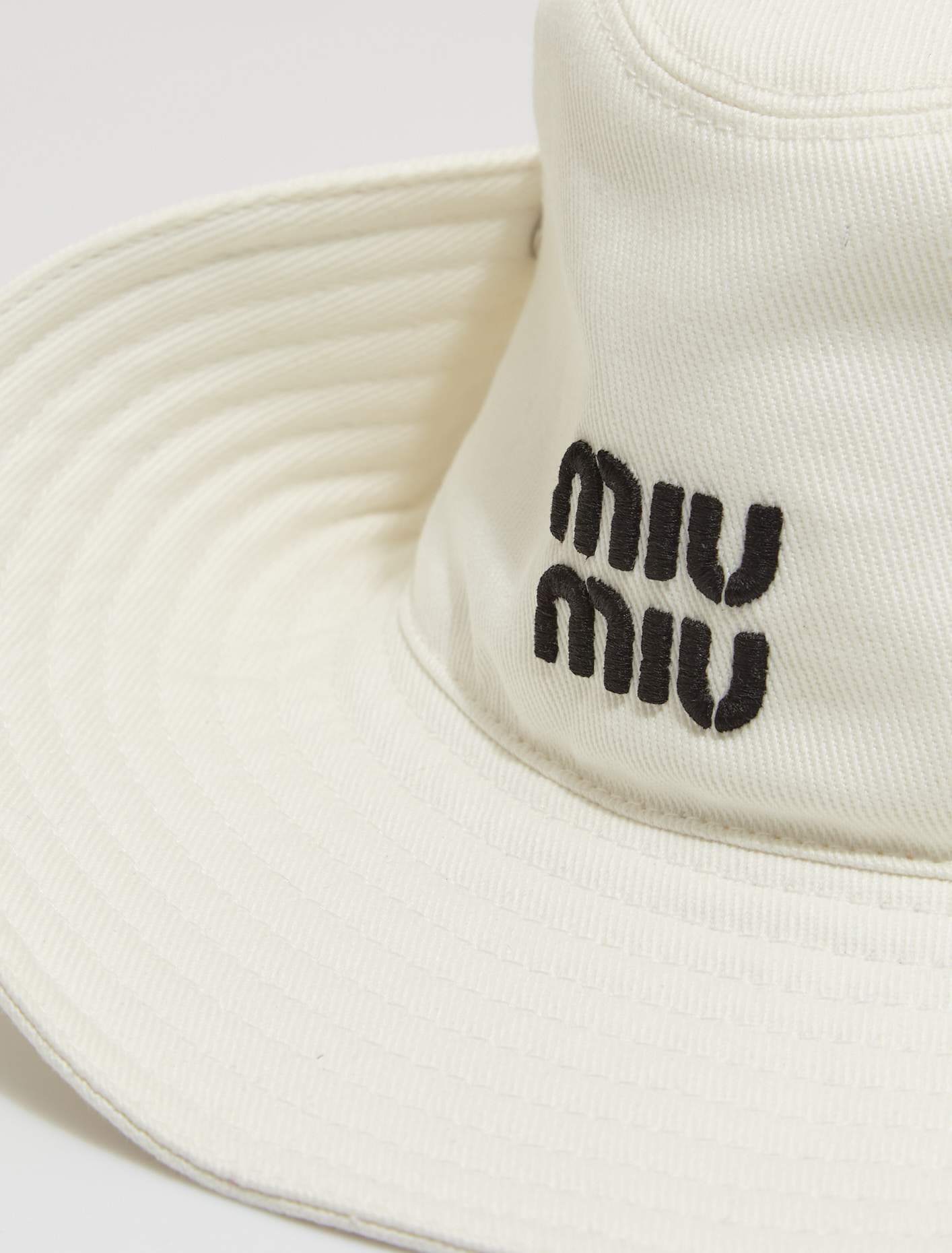 Drill Logo Hat in White