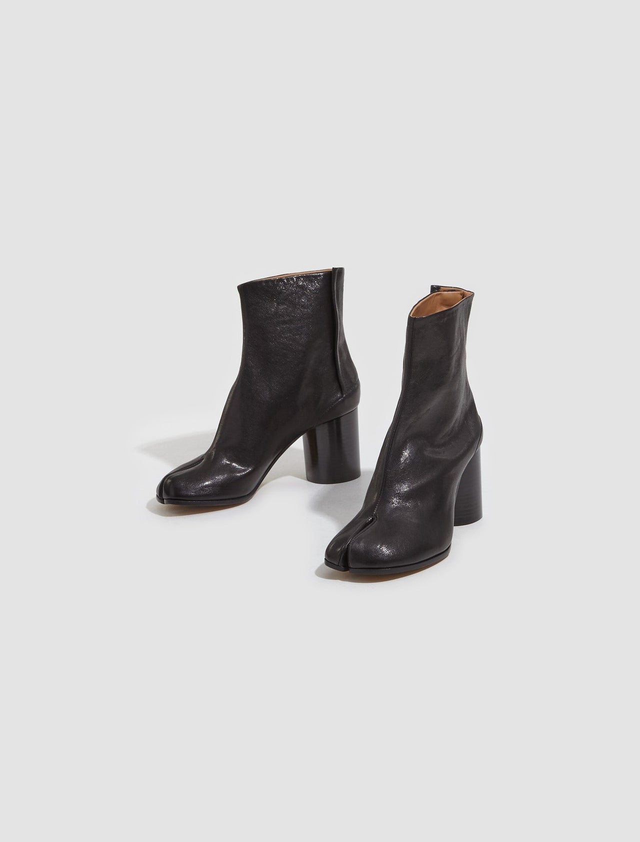 Tabi Boots in Black