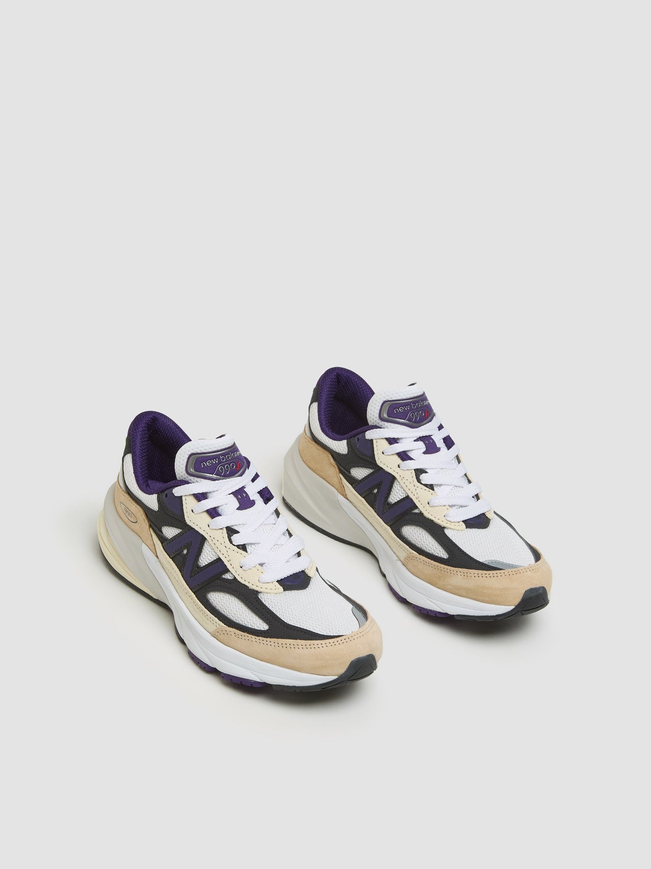 U990 v6 'Made in USA' Sneaker in Plum