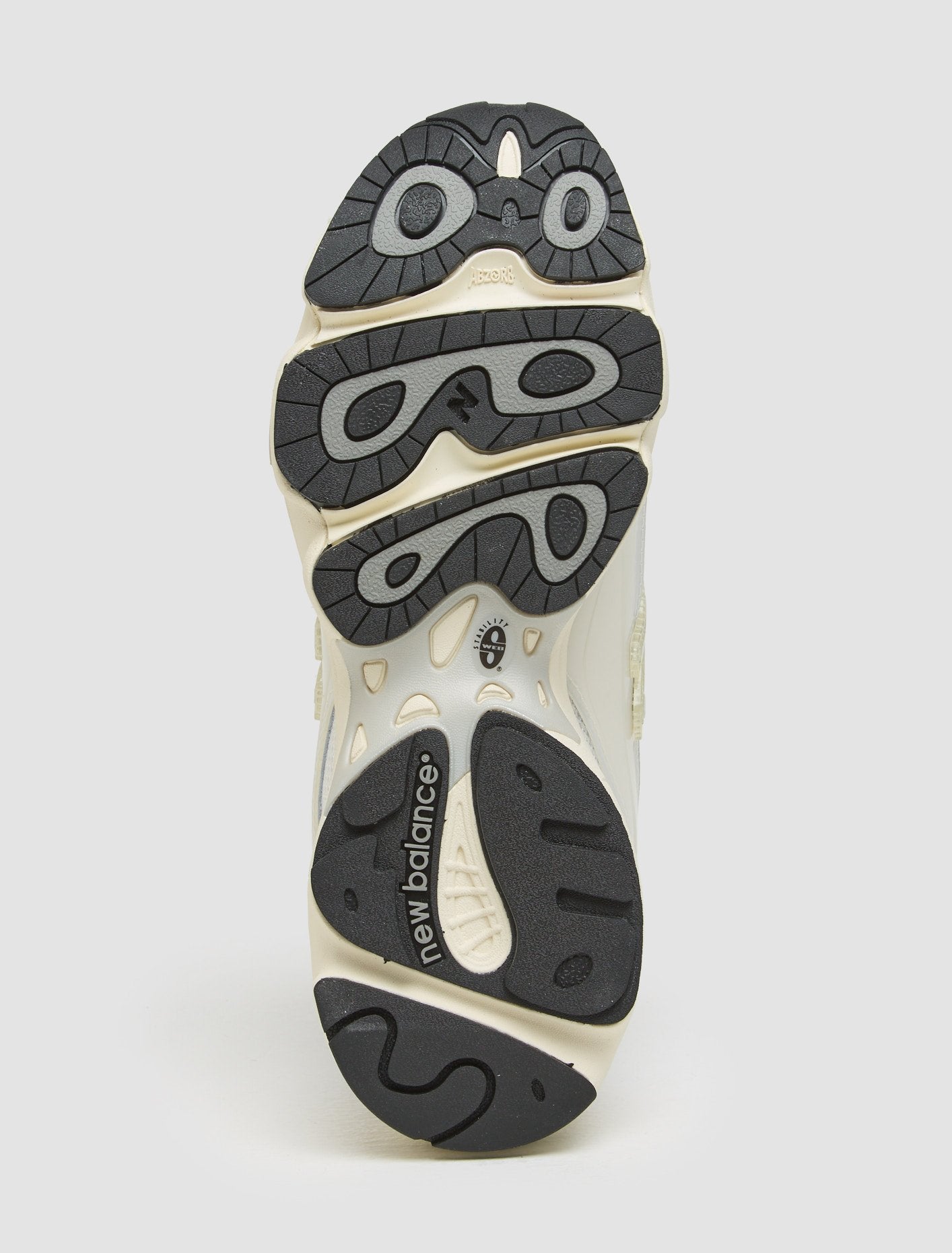 x Aimé Leon Dore 1000 Sneaker in White