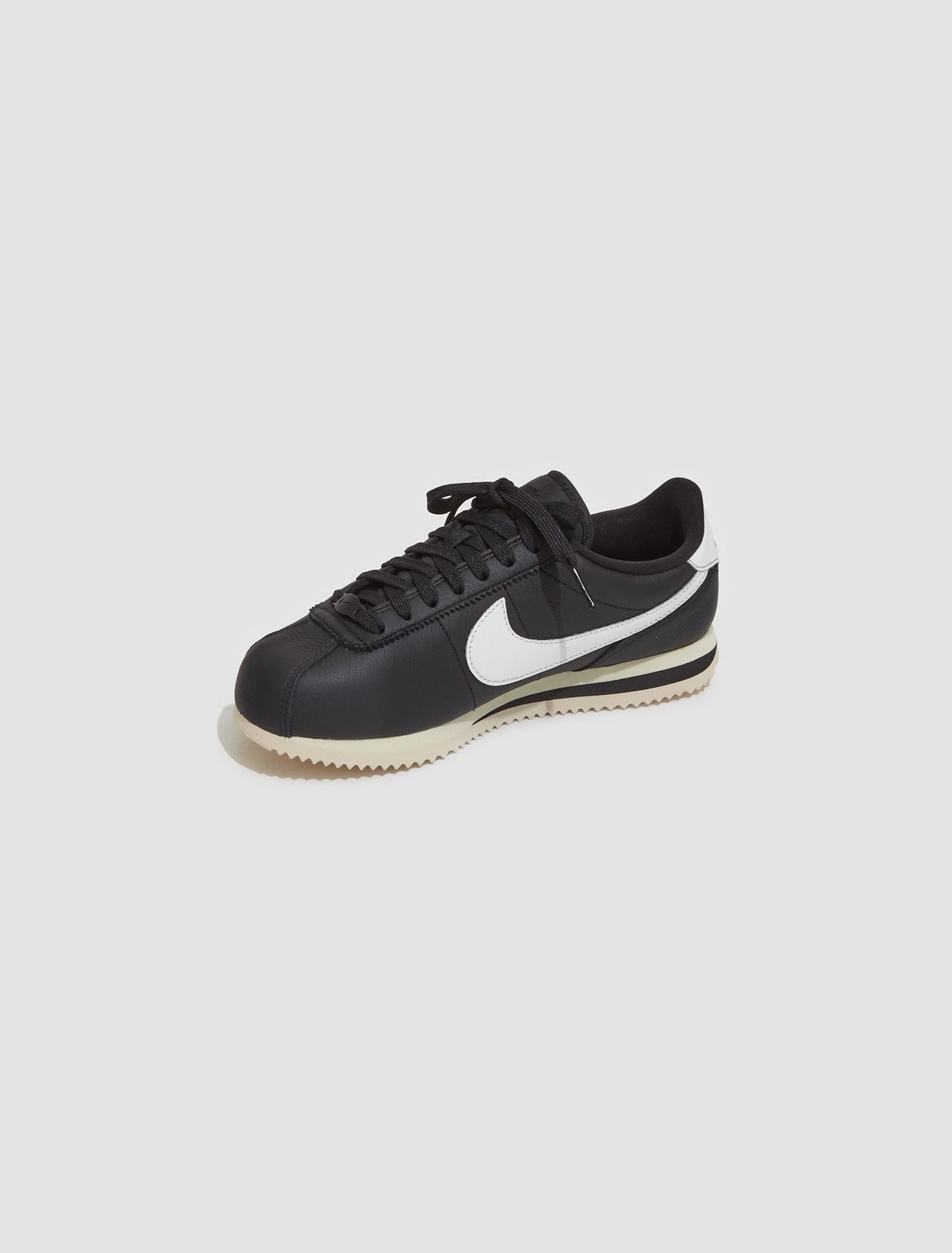 WMNS Cortez 23 Premium Sneaker in Black