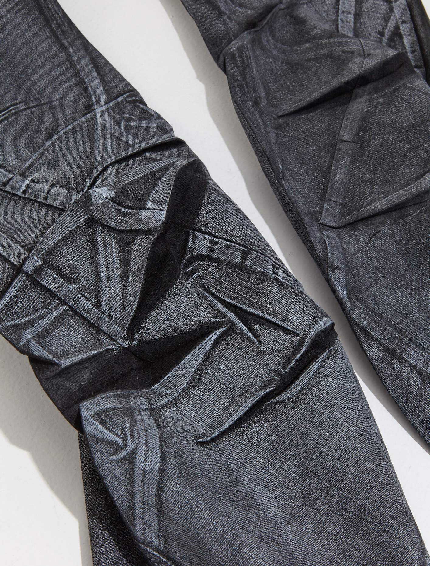 Big Waistband Drape Denim Pants in Black & White Paint