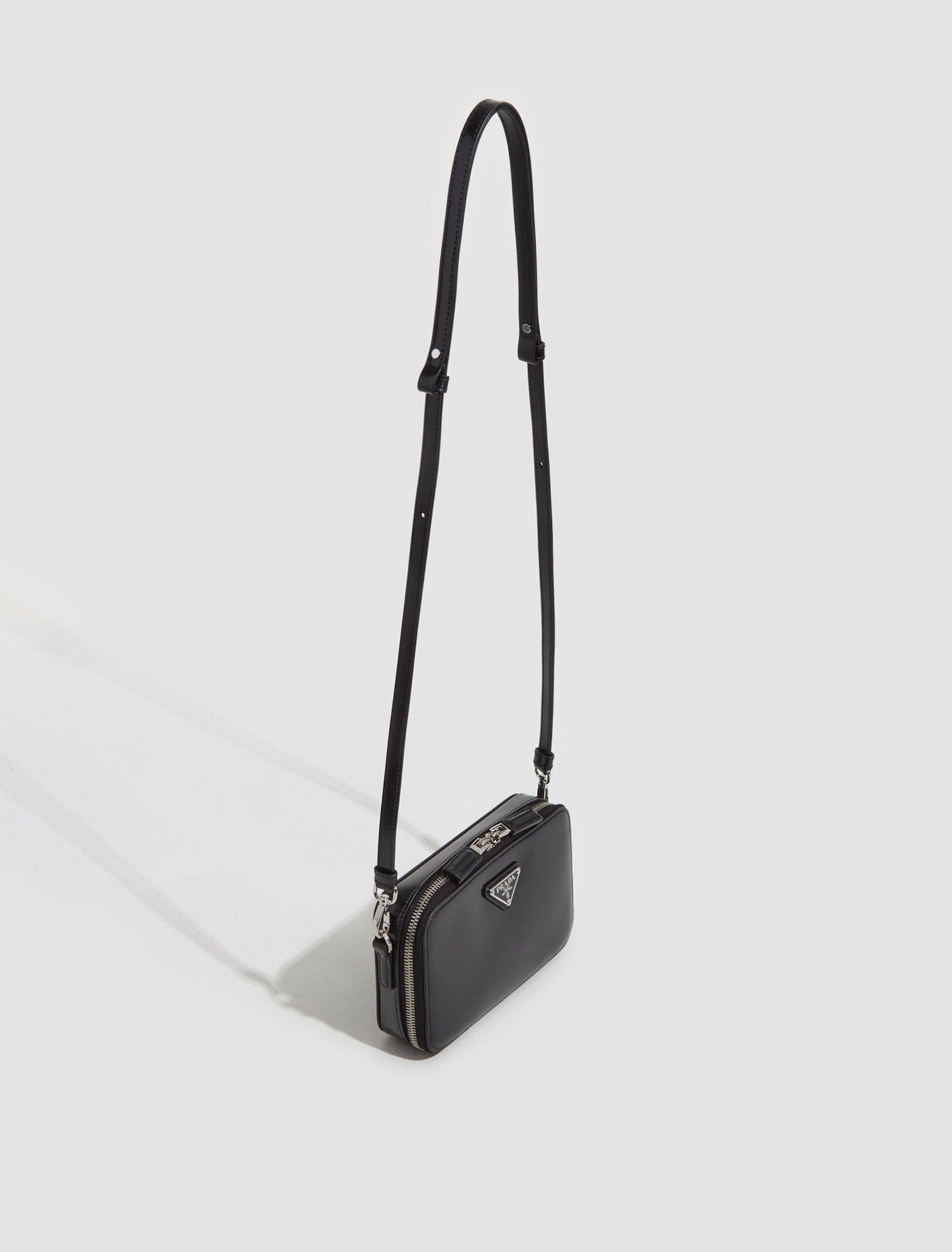 Brique Brushed Leather Bag in Black